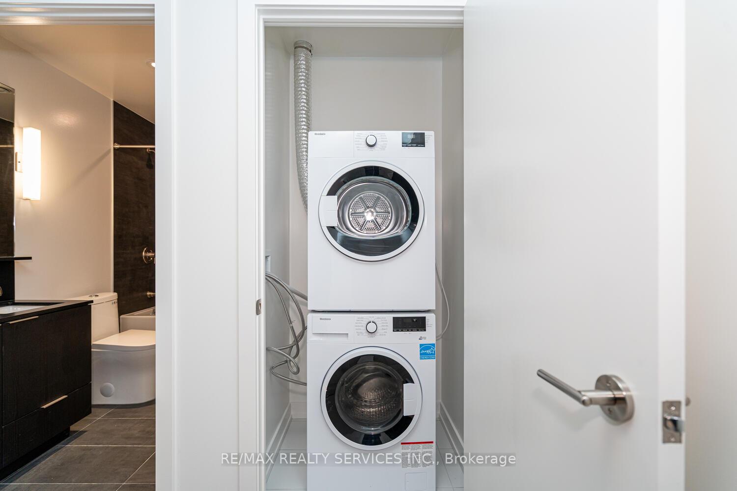 Photo 40 of Unit 1609, 120 Broadway Avenue, Toronto, Mount Pleasant West — HOMEH