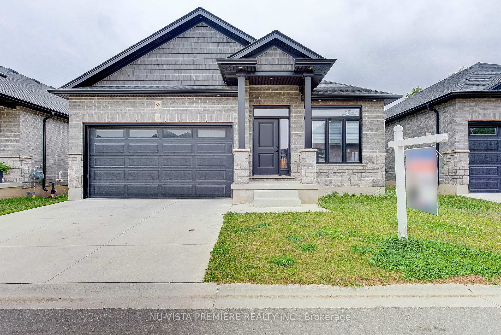 Front of Unit 69, 383 Daventry Way