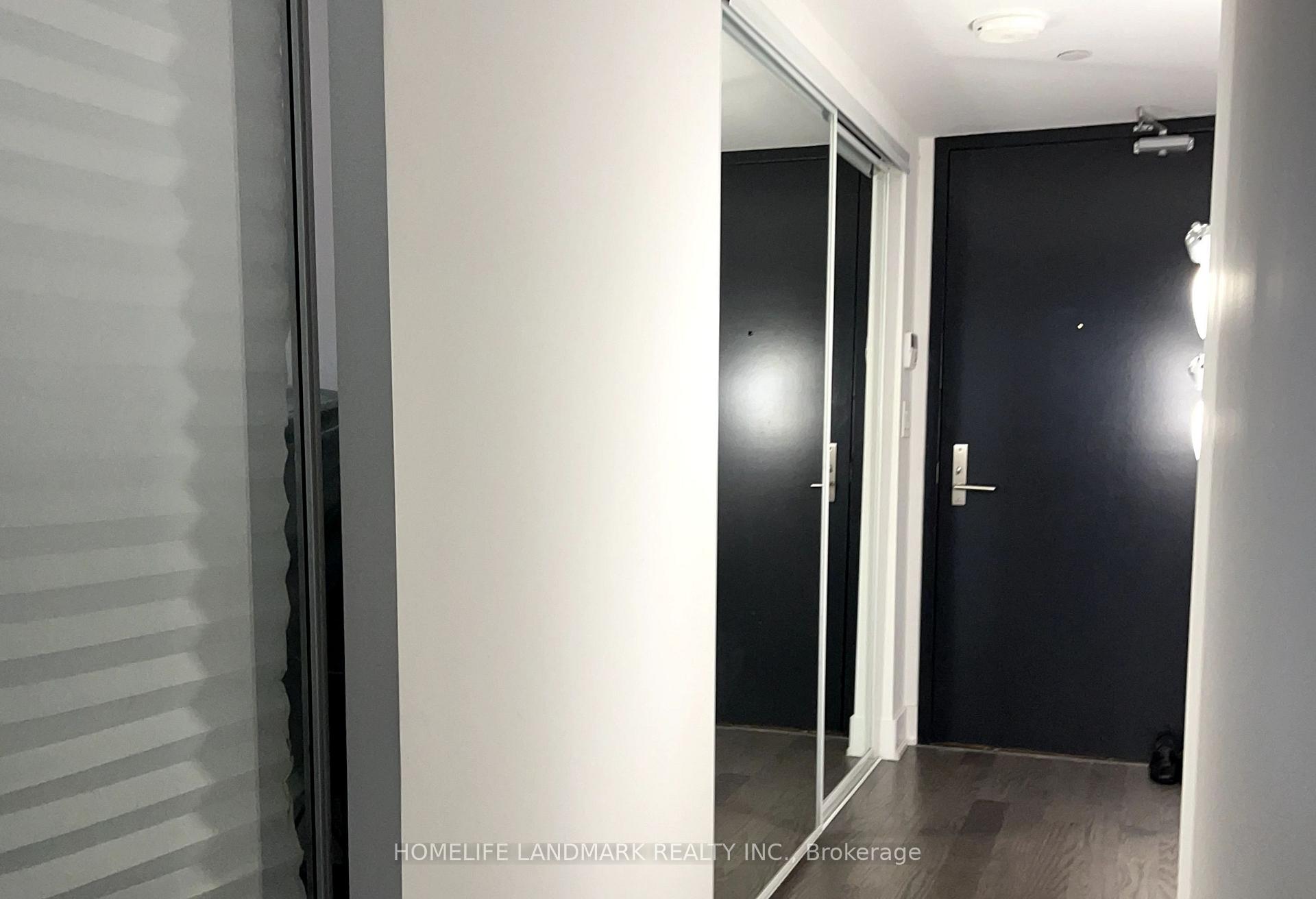 Photo 6 of Unit 2403, 955 Bay Street E, Toronto, Bay Street Corridor — HOMEH