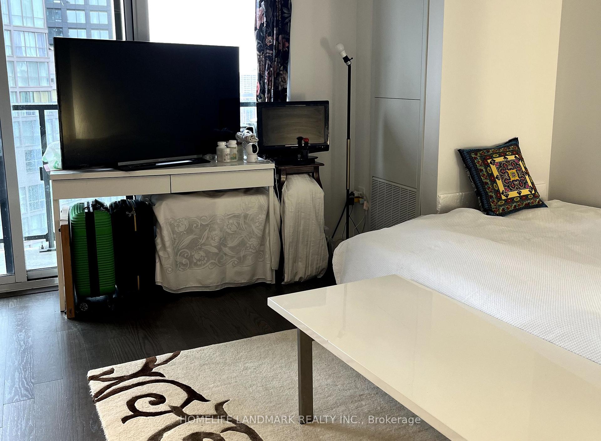 Photo 12 of Unit 2403, 955 Bay Street E, Toronto, Bay Street Corridor — HOMEH