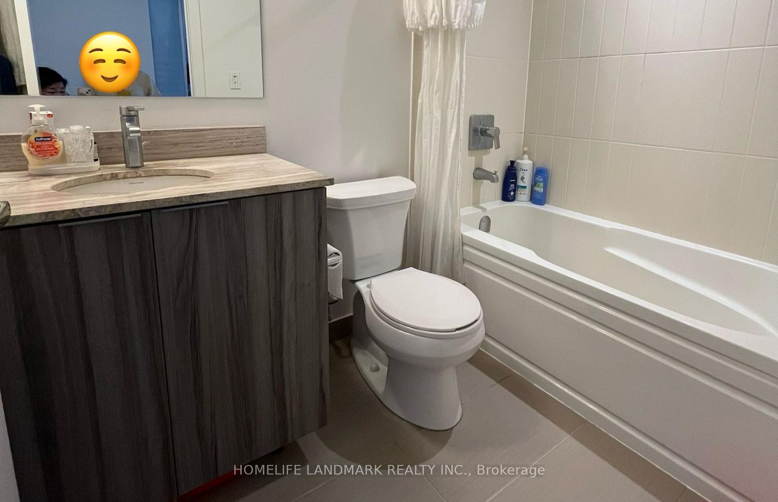 Photo 18 of Unit 2403, 955 Bay Street E, Toronto, Bay Street Corridor — HOMEH