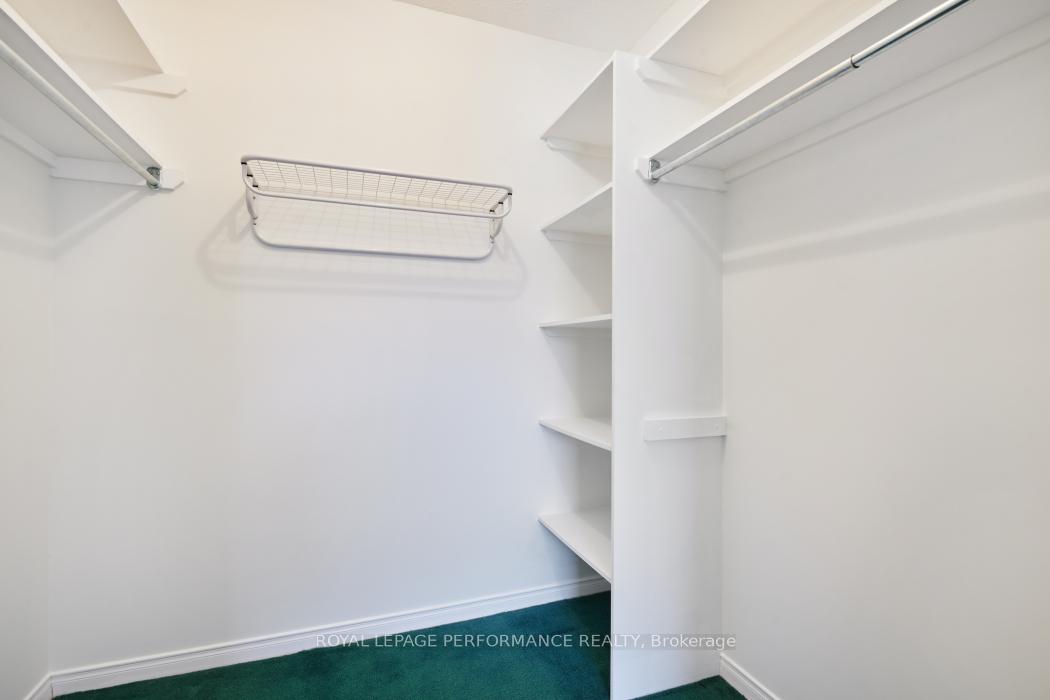 Photo 24 of Unit 403, 345 Centrum Boulevard W, Ottawa, Bilberry Creek/Queenswood Heights — HOMEH