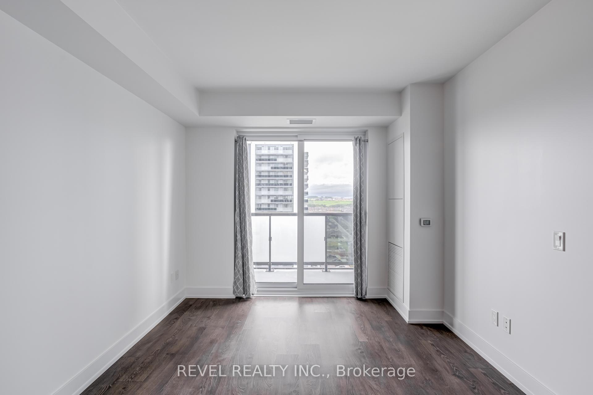 Photo 9 of Unit 1411, 2550 Simcoe Street N, Oshawa, Windfields — HOMEH