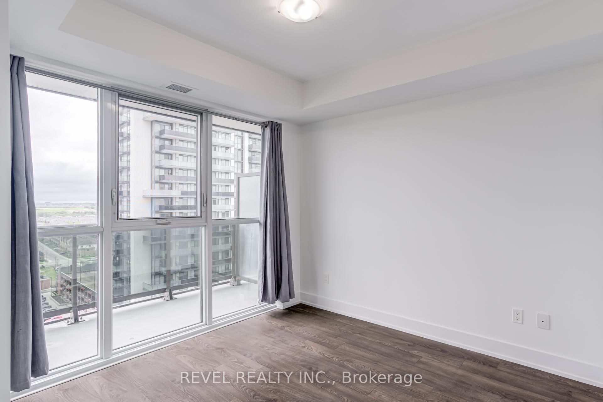 Photo 13 of Unit 1411, 2550 Simcoe Street N, Oshawa, Windfields — HOMEH