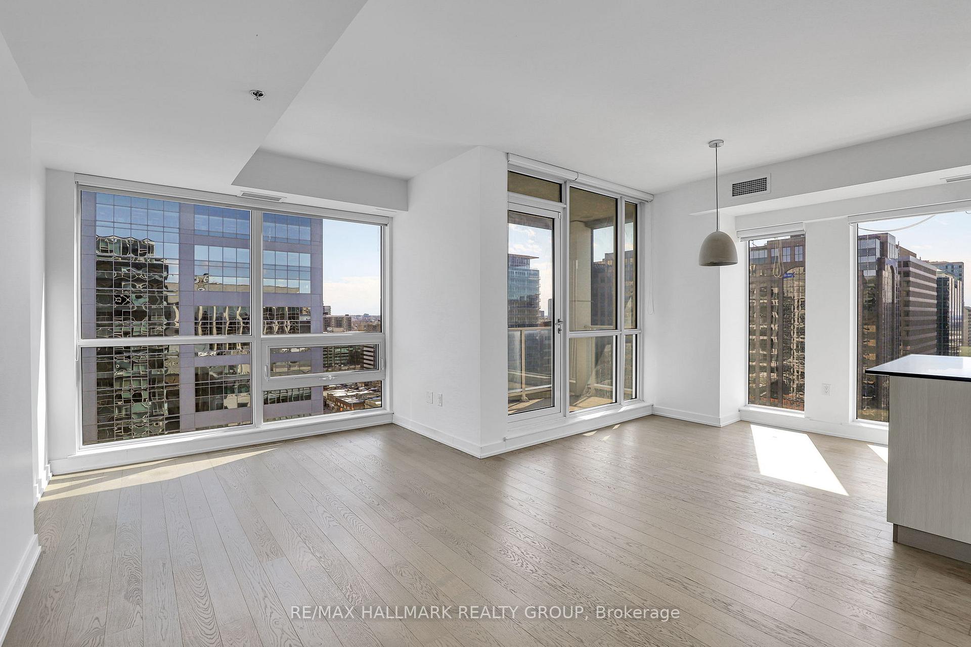 Photo 4 of Unit 1809, 199 Slater Street, Ottawa, Ottawa Centre — HOMEH