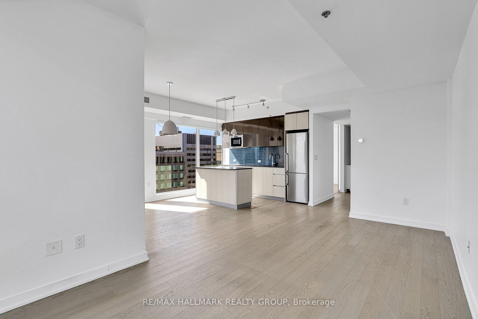 Photo 5 of Unit 1809, 199 Slater Street, Ottawa, Ottawa Centre — HOMEH
