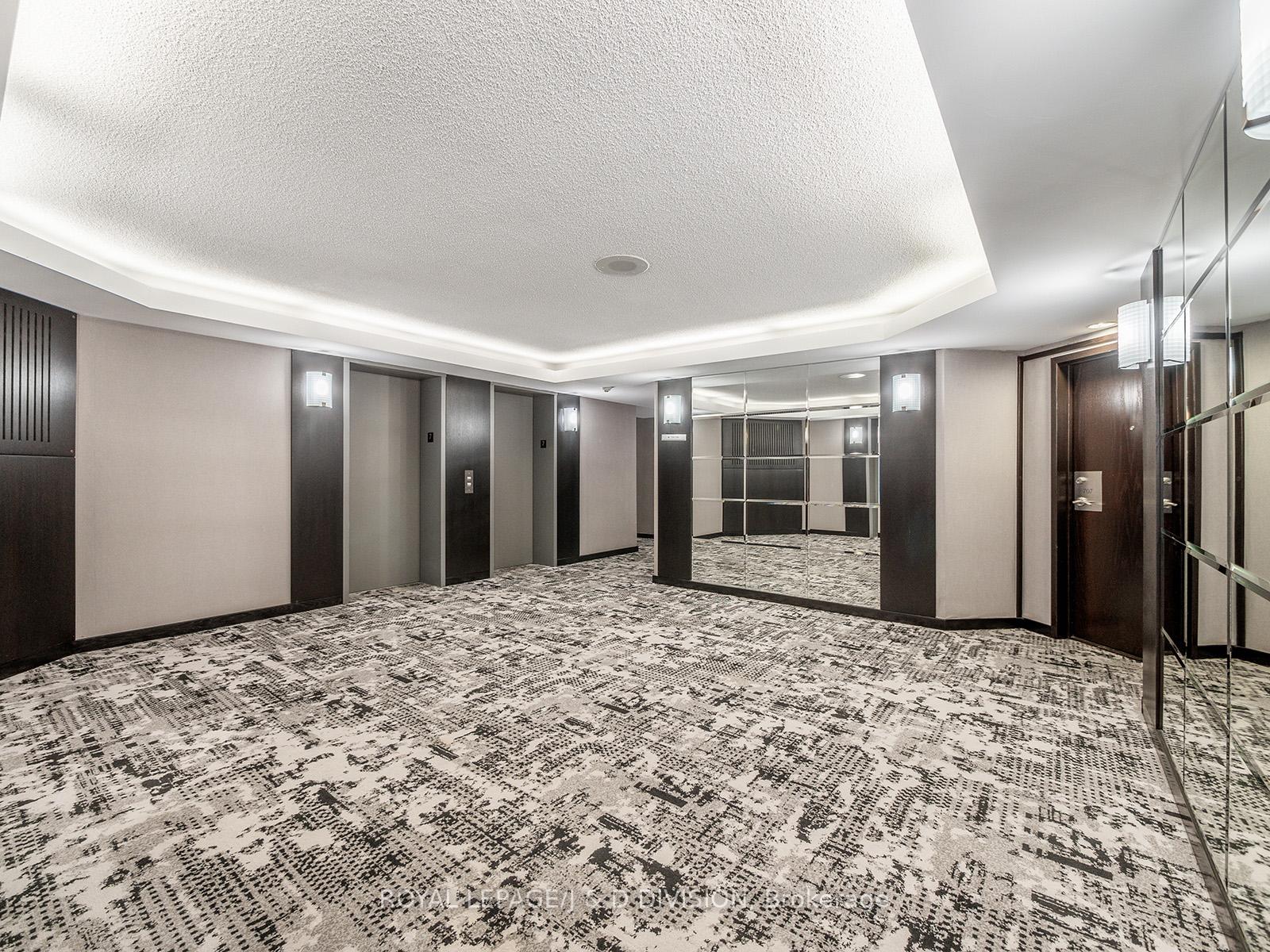 Photo 4 of Unit 706, 10 Queens Quay W, Toronto, Waterfront Communities — HOMEH