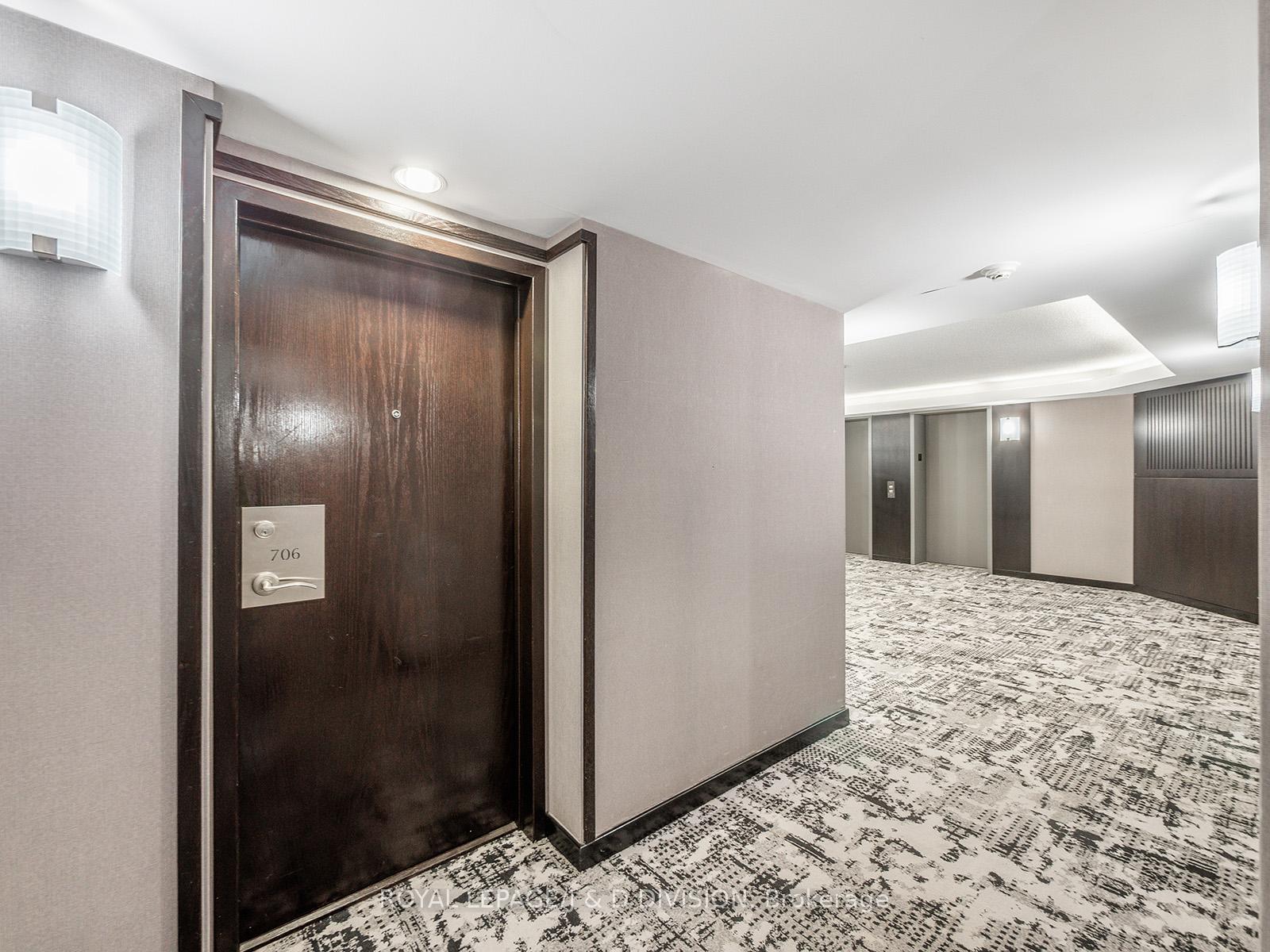 Photo 5 of Unit 706, 10 Queens Quay W, Toronto, Waterfront Communities — HOMEH