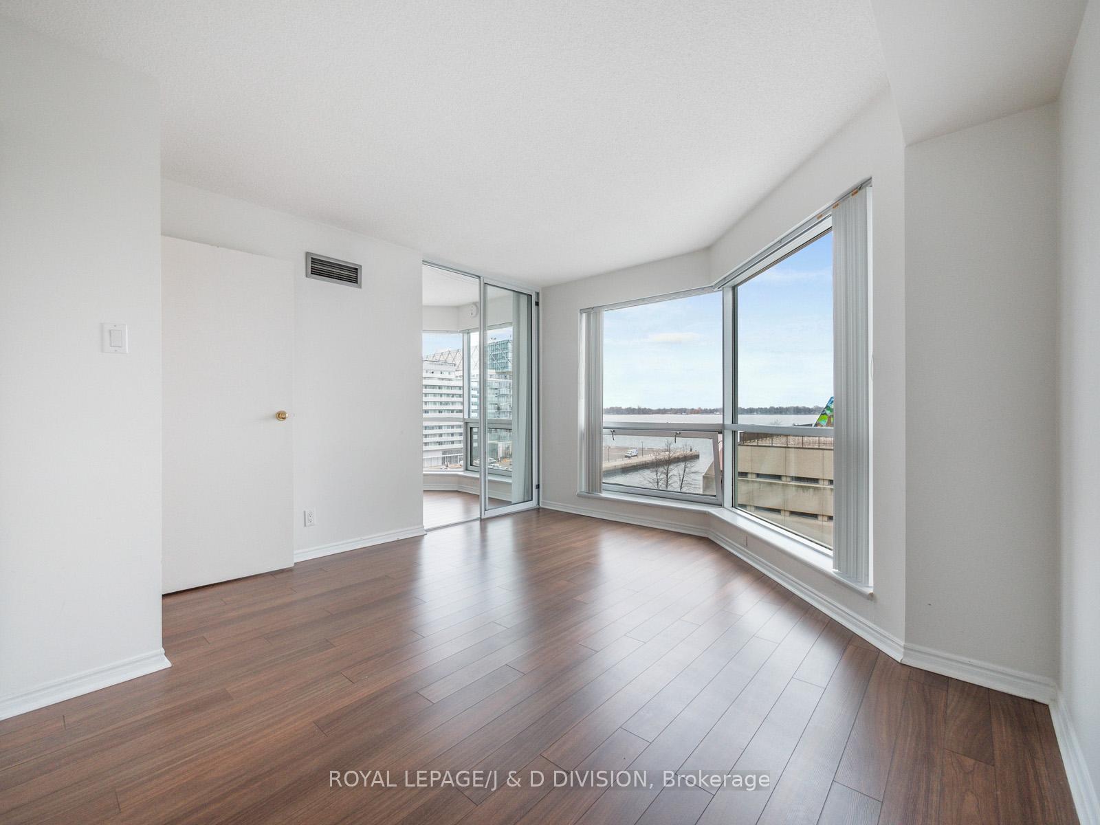 Photo 17 of Unit 706, 10 Queens Quay W, Toronto, Waterfront Communities — HOMEH