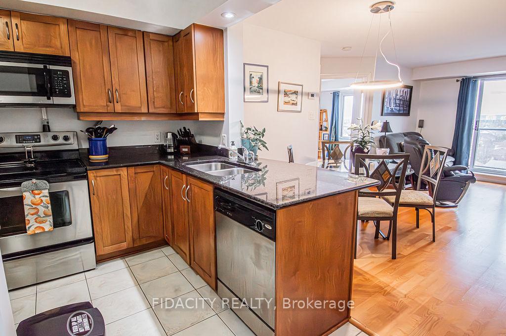 Photo 2 of Unit 805, 314 Central Park Drive, Ottawa, Central Park — HOMEH
