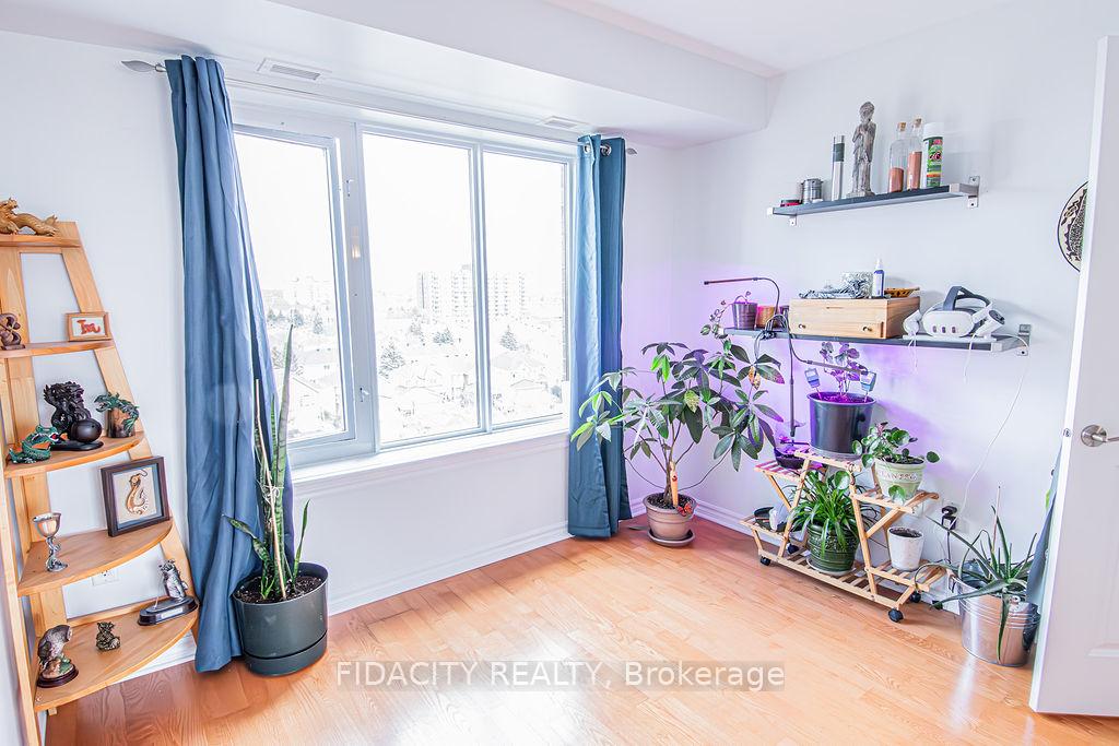 Photo 10 of Unit 805, 314 Central Park Drive, Ottawa, Central Park — HOMEH