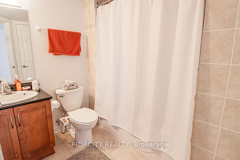 Photo 11 of Unit 805, 314 Central Park Drive, Ottawa, Central Park — HOMEH