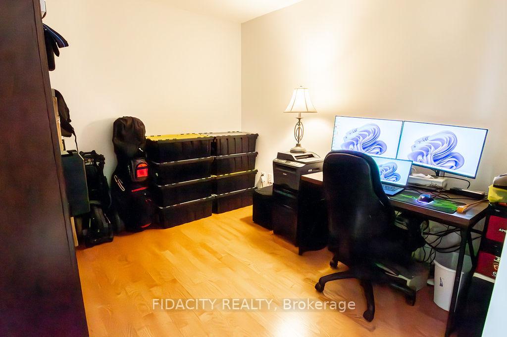 Photo 12 of Unit 805, 314 Central Park Drive, Ottawa, Central Park — HOMEH