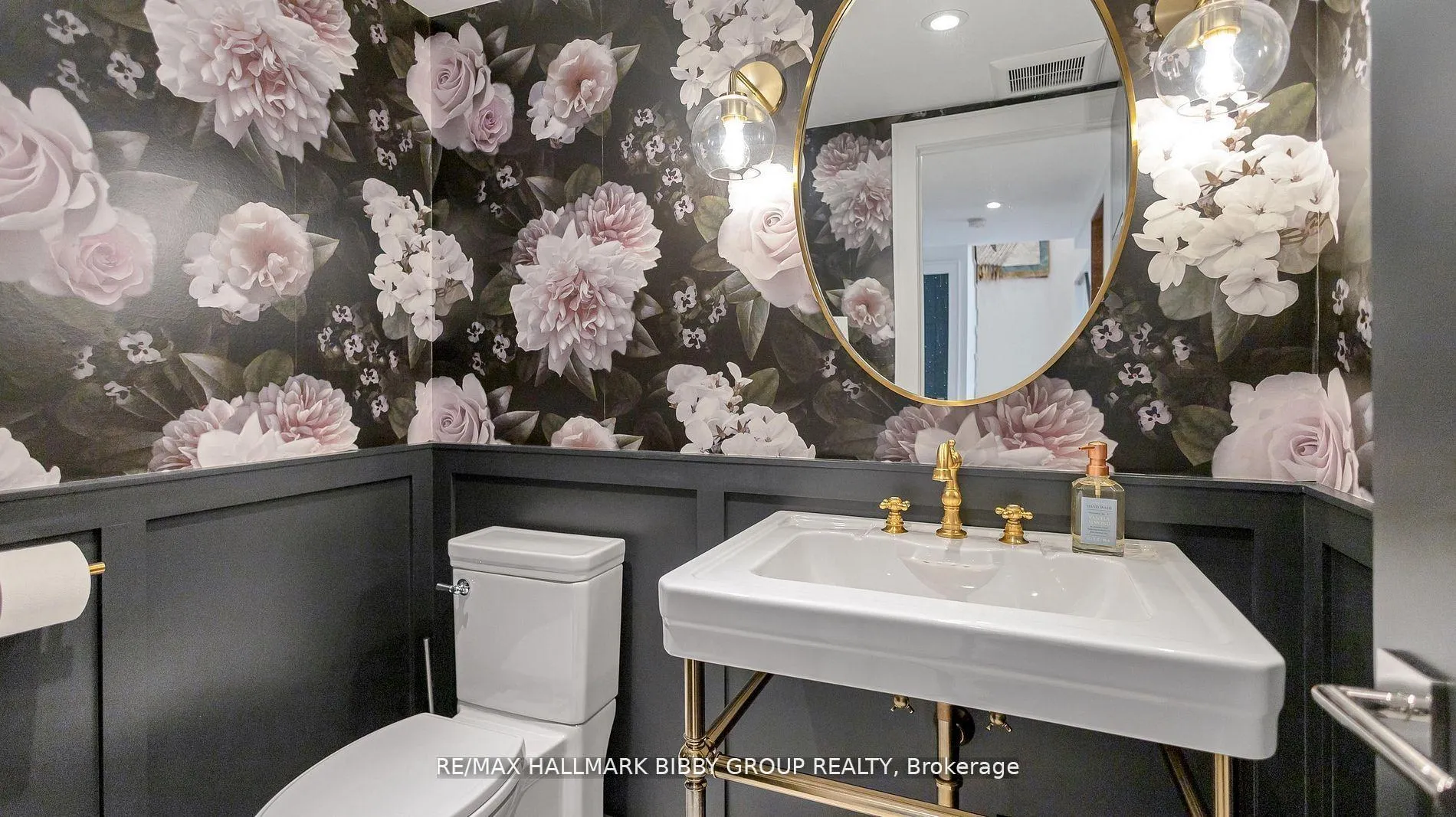Photo 14 of Unit 613, 99 Harbour Square, Toronto, Waterfront Communities — HOMEH