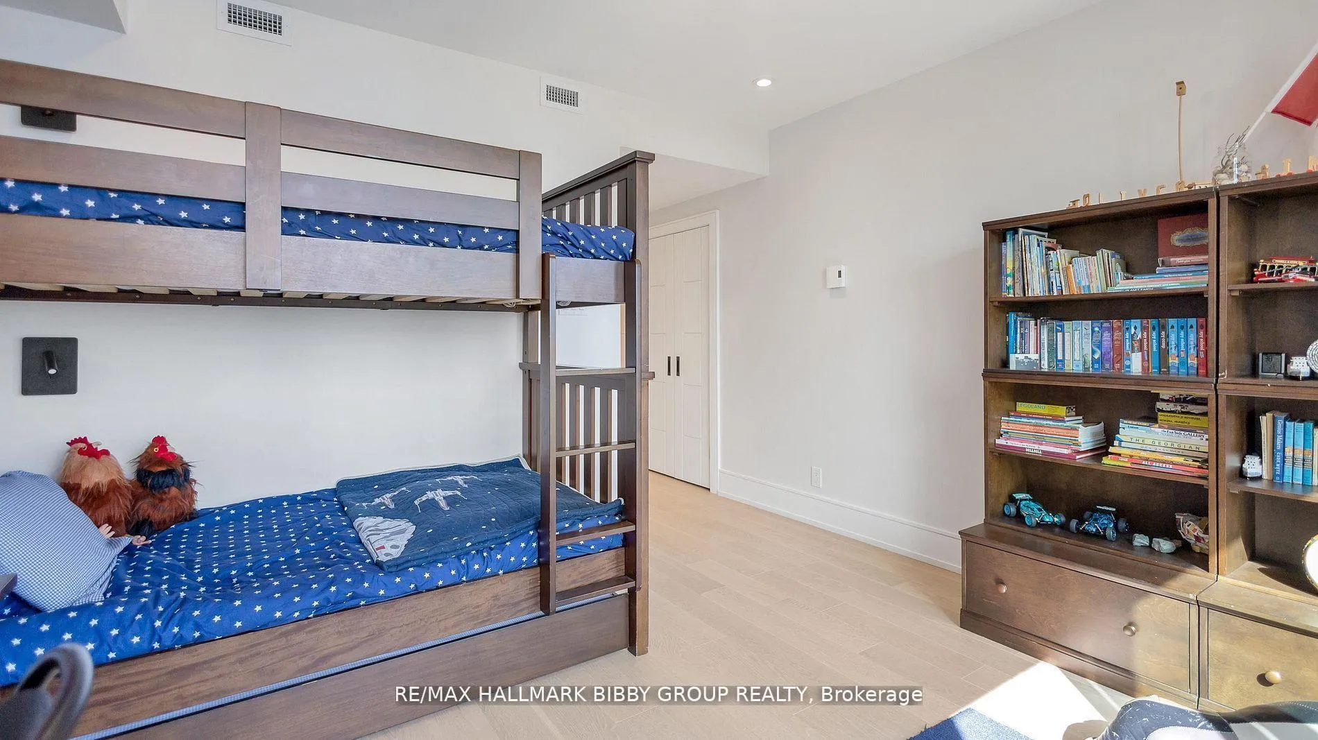 Photo 26 of Unit 613, 99 Harbour Square, Toronto, Waterfront Communities — HOMEH