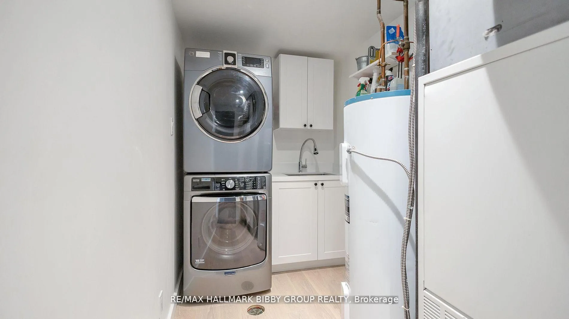 Photo 30 of Unit 613, 99 Harbour Square, Toronto, Waterfront Communities — HOMEH