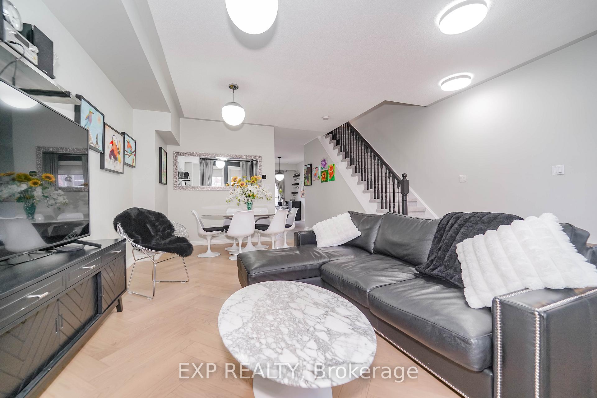 Photo 40 of 48 Times Avenue, Markham, Commerce Valley — HOMEH