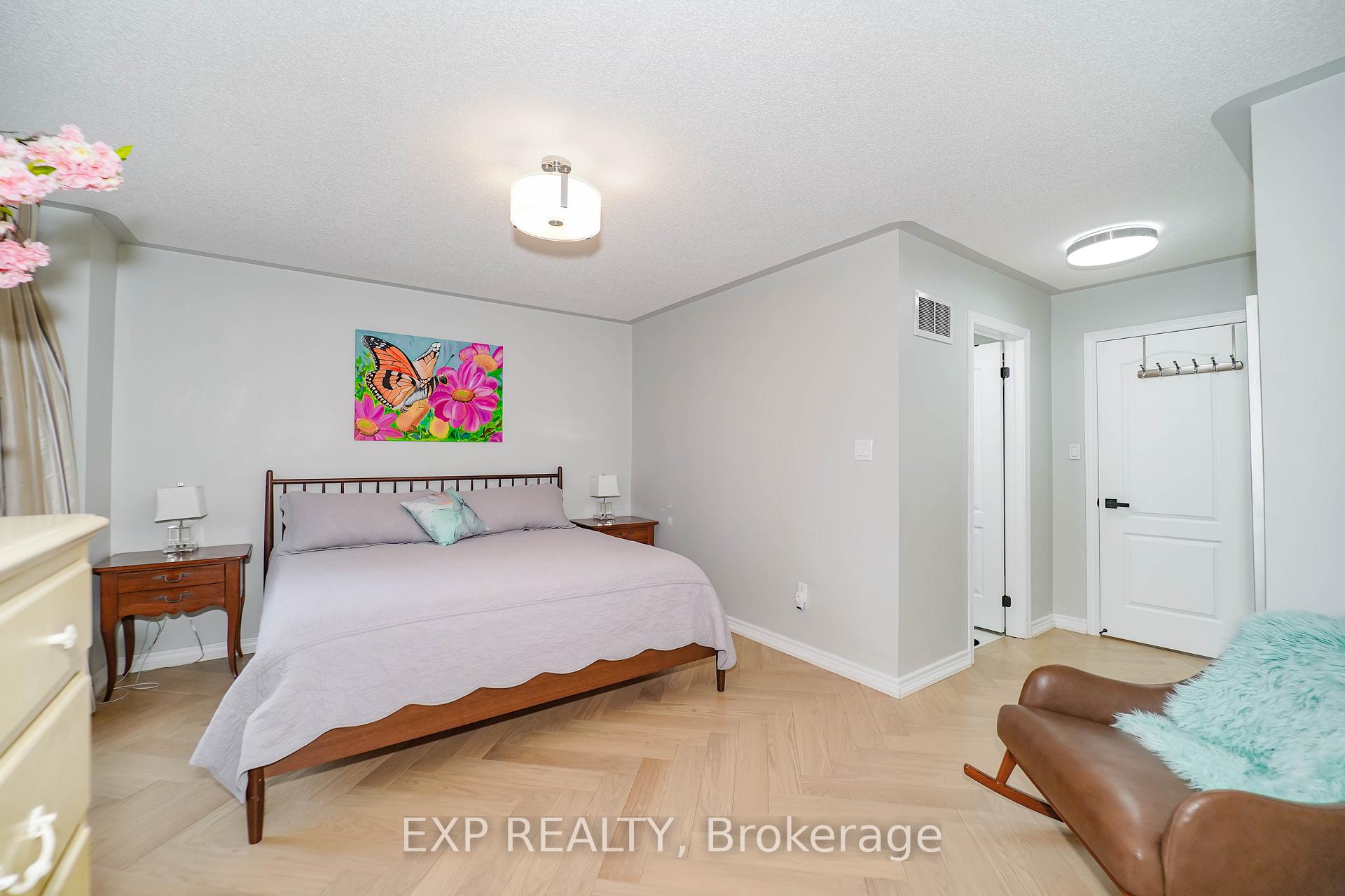 Photo 47 of 48 Times Avenue, Markham, Commerce Valley — HOMEH