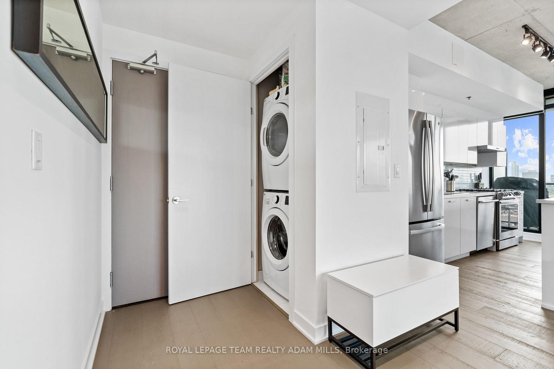 Photo 4 of Unit 908, 203 Catherine Street, Ottawa, Ottawa Centre — HOMEH