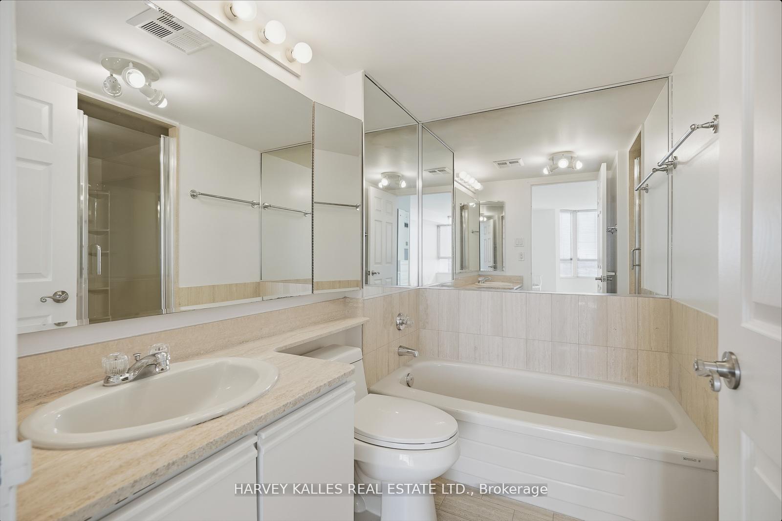 Photo 23 of Unit 812, 20 Cherrytree Drive, Brampton, Fletcher's Creek South — HOMEH