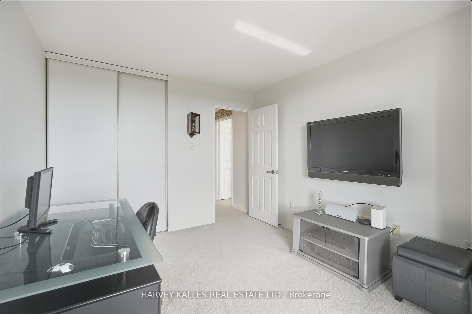 Photo 26 of Unit 812, 20 Cherrytree Drive, Brampton, Fletcher's Creek South — HOMEH