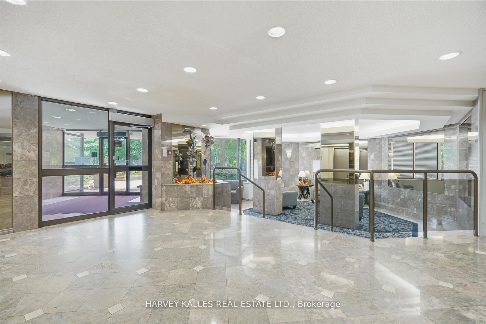 Photo 29 of Unit 812, 20 Cherrytree Drive, Brampton, Fletcher's Creek South — HOMEH