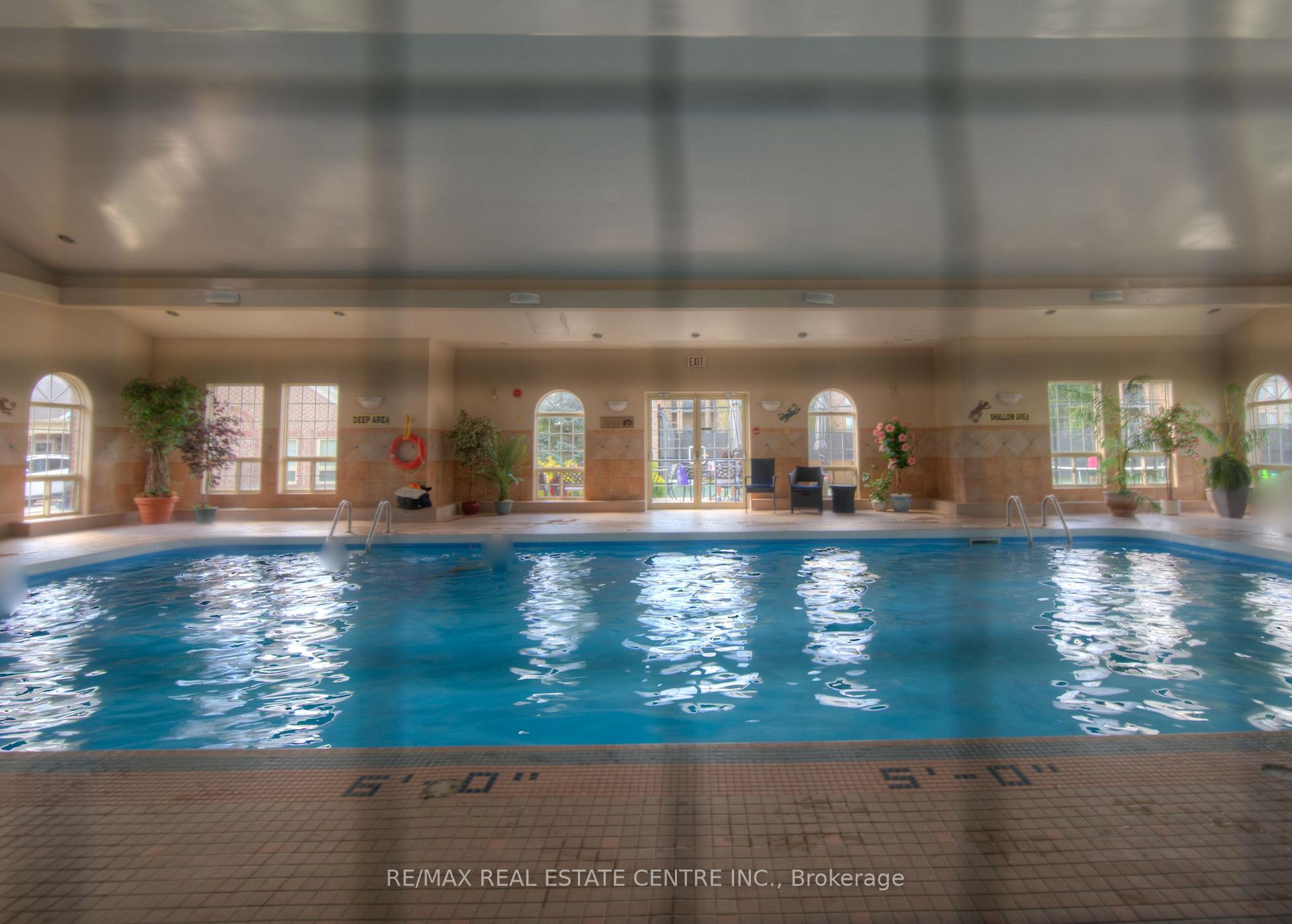 Photo 28 of 43 Postoaks Drive, Hamilton, Mount Hope — HOMEH