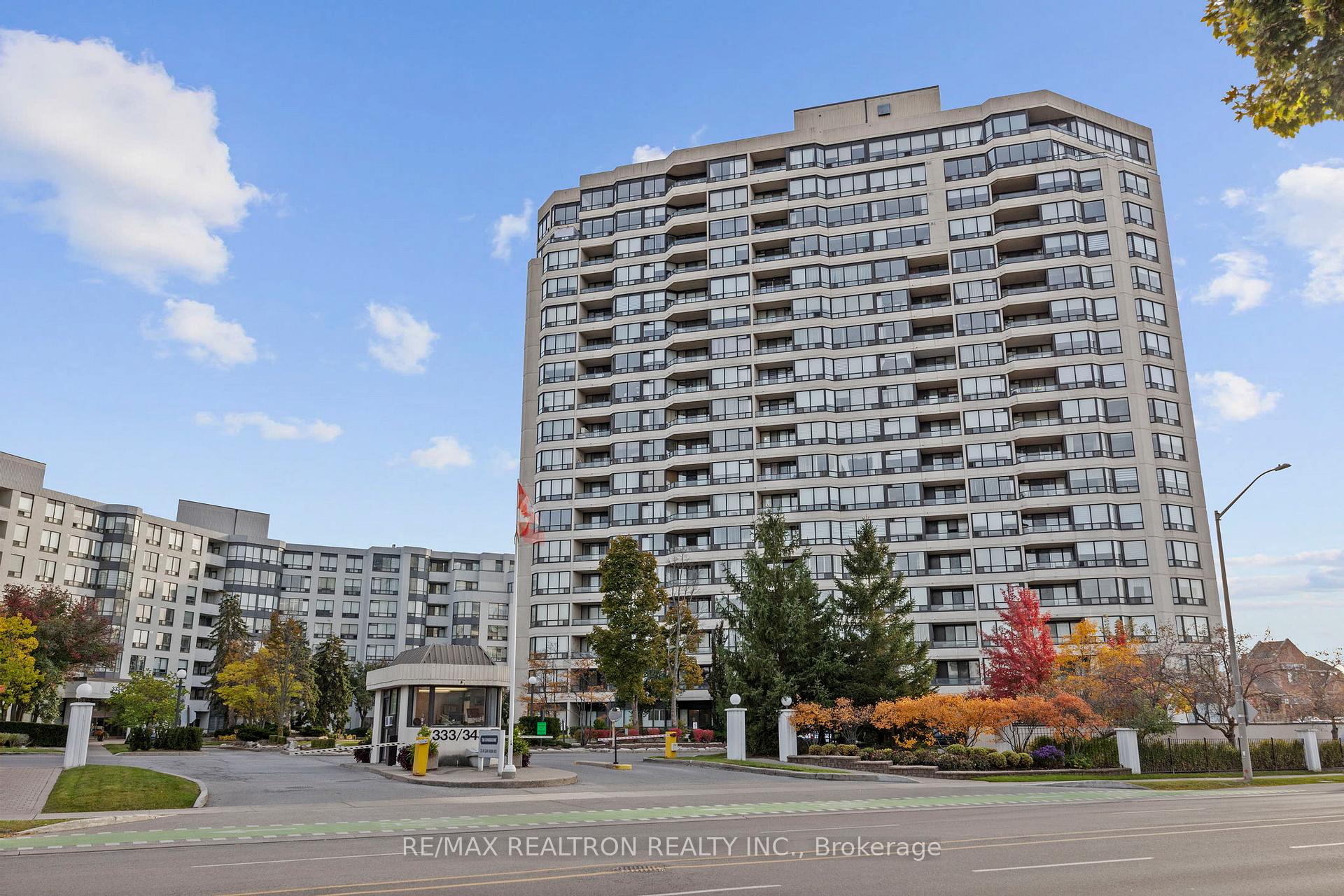 Front of Unit 904, 343 Clark Avenue W