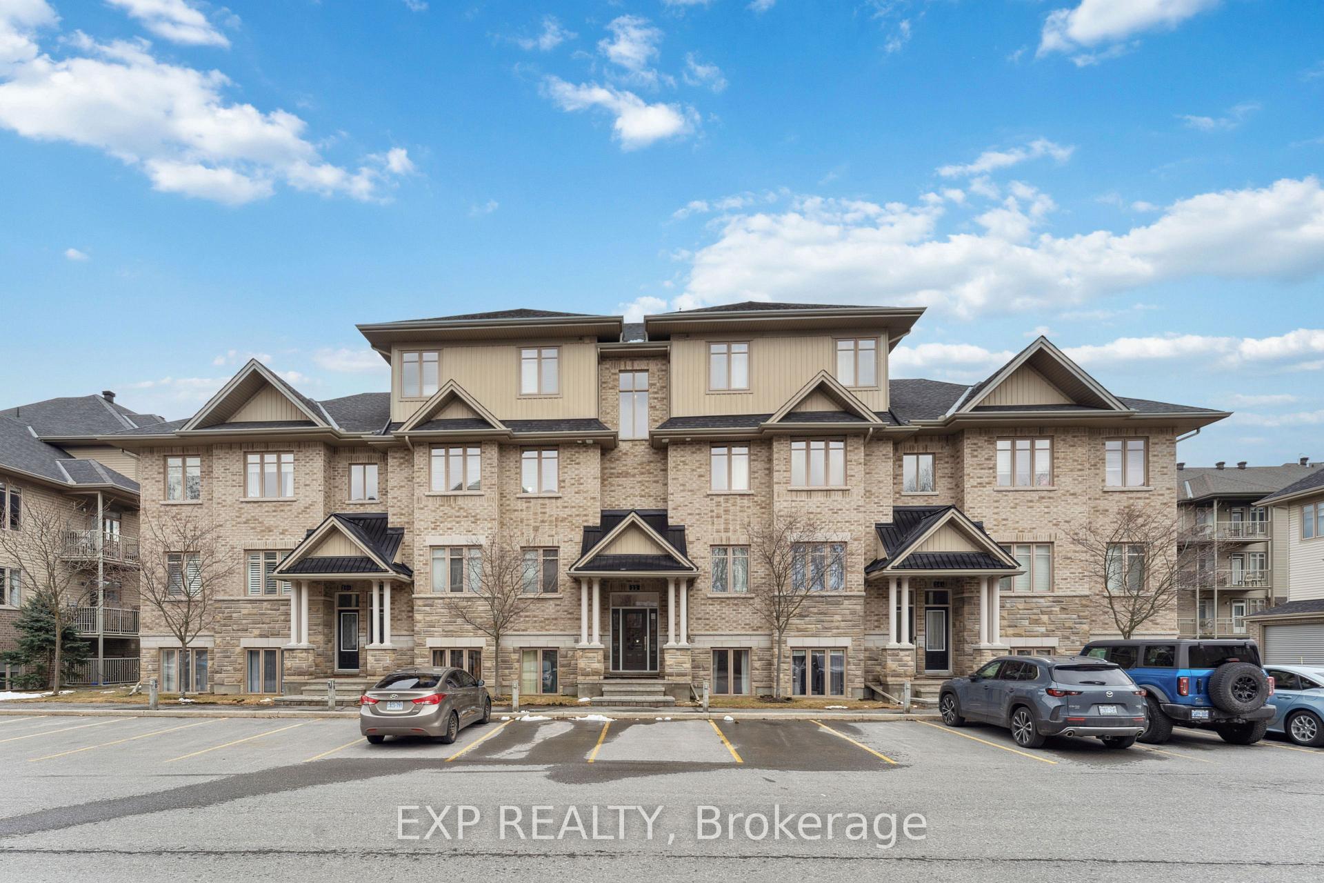 Photo 1 of Unit A, 22 Tadley Private, Ottawa, Barrhaven - Longfields — HOMEH