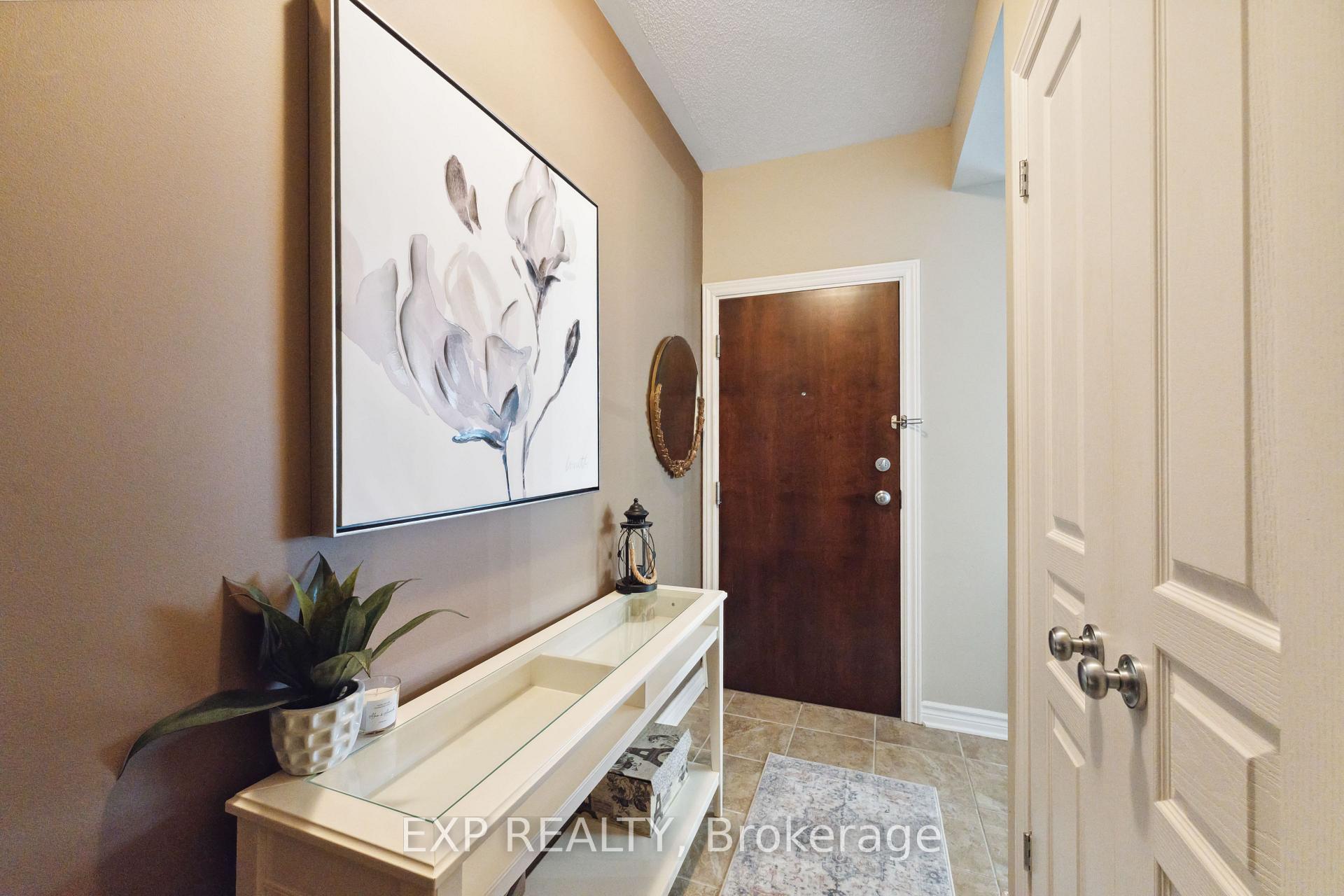 Photo 8 of Unit A, 22 Tadley Private, Ottawa, Barrhaven - Longfields — HOMEH