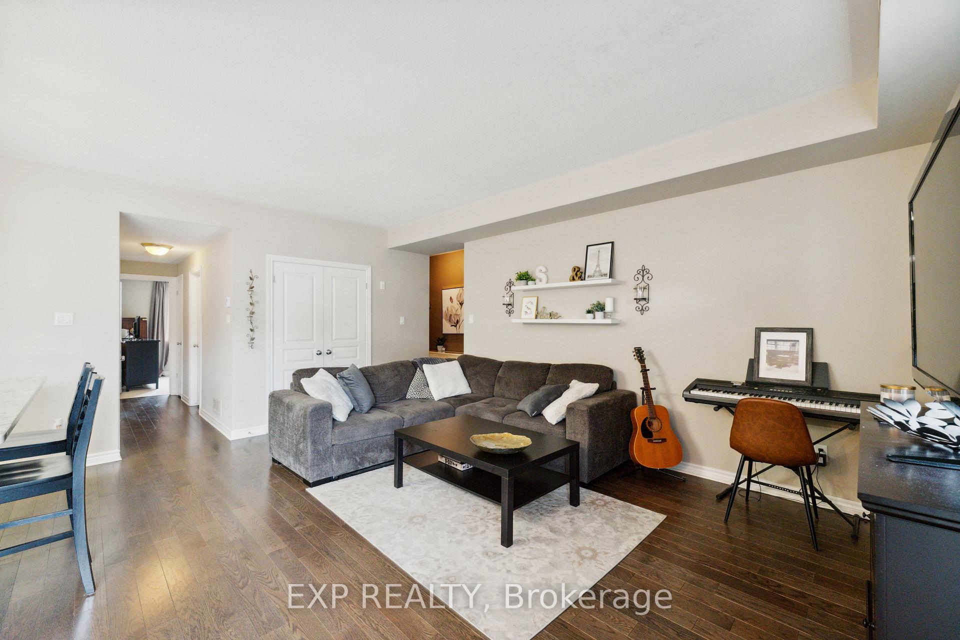 Photo 13 of Unit A, 22 Tadley Private, Ottawa, Barrhaven - Longfields — HOMEH
