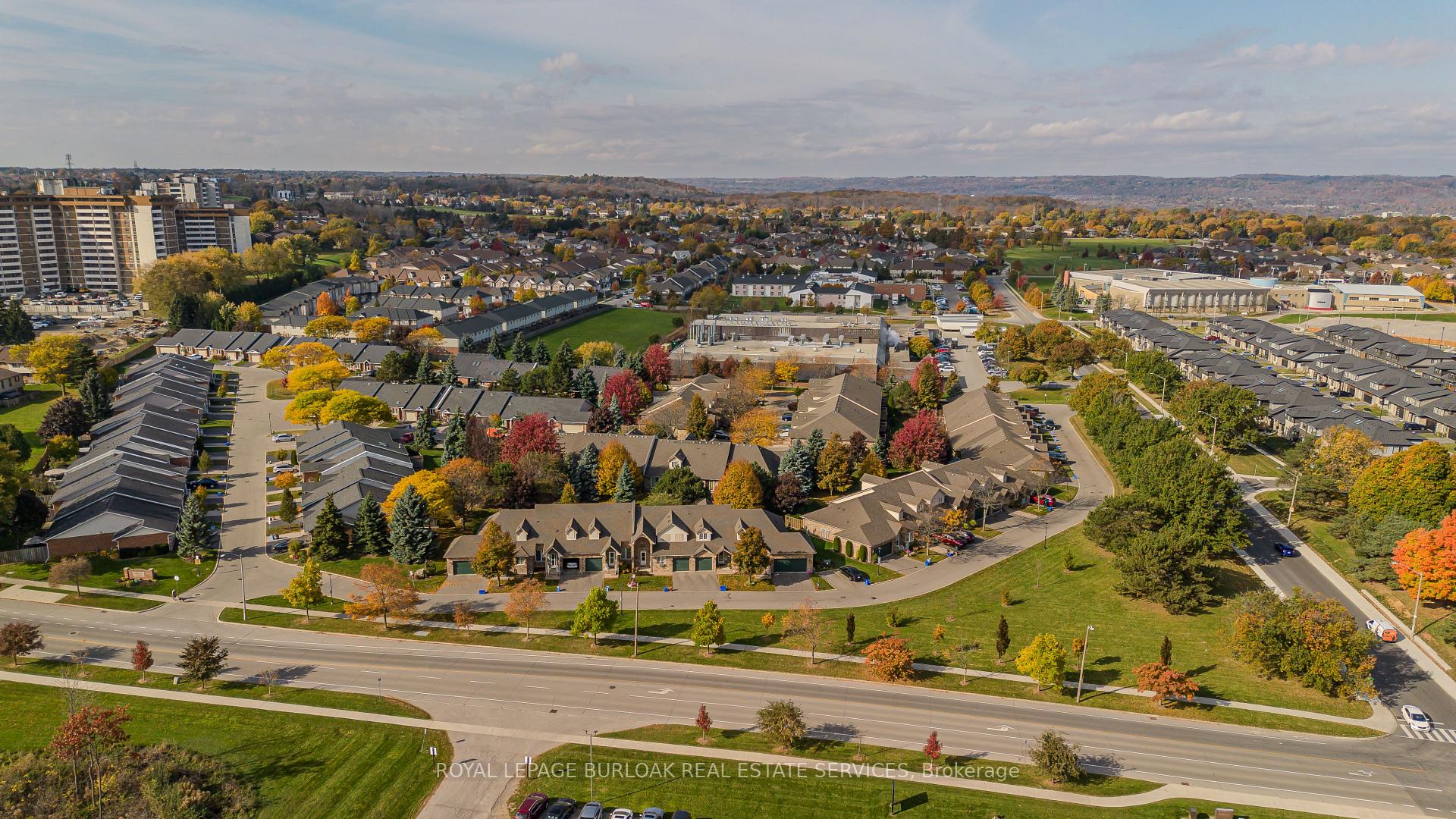 Photo 3 of Unit 35, 50 Rice Avenue, Hamilton, Mountview — HOMEH