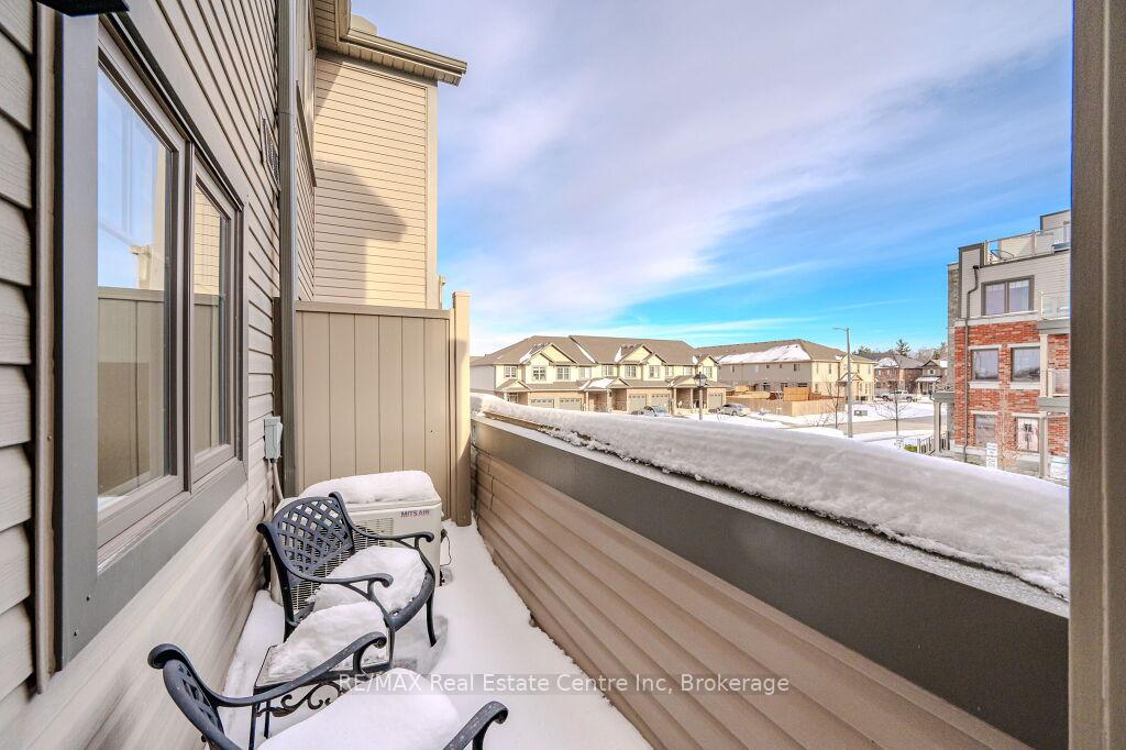 Photo 8 of Unit 24, 39 Kay Crescent, Guelph, Pineridge/Westminster Woods — HOMEH