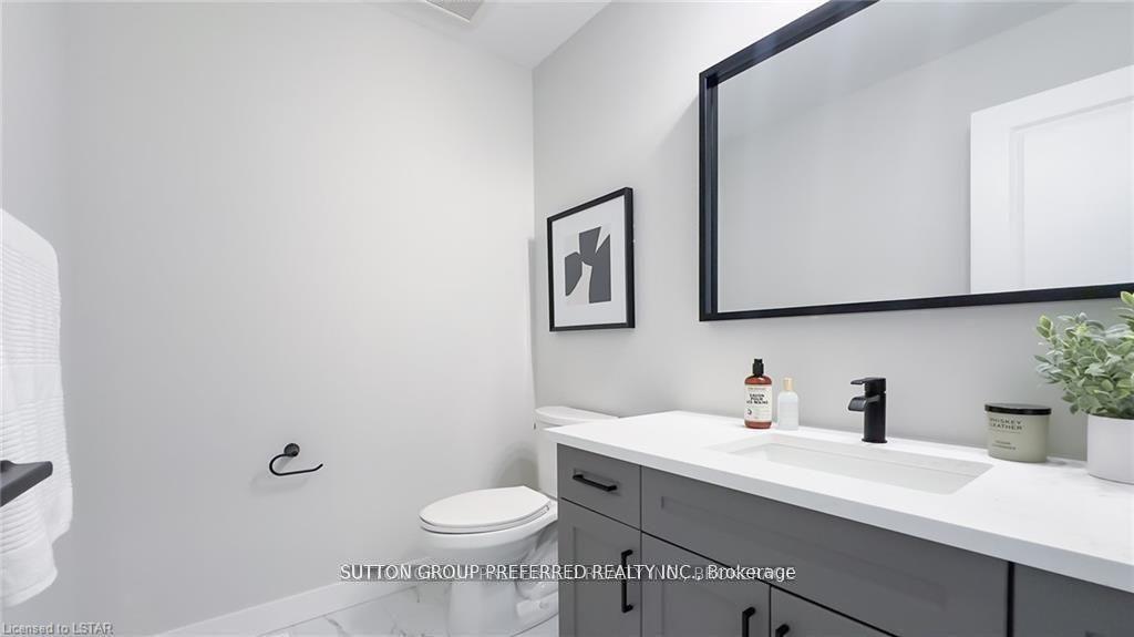 Photo 20 of 246 Beech Street, Central Huron, Clinton — HOMEH