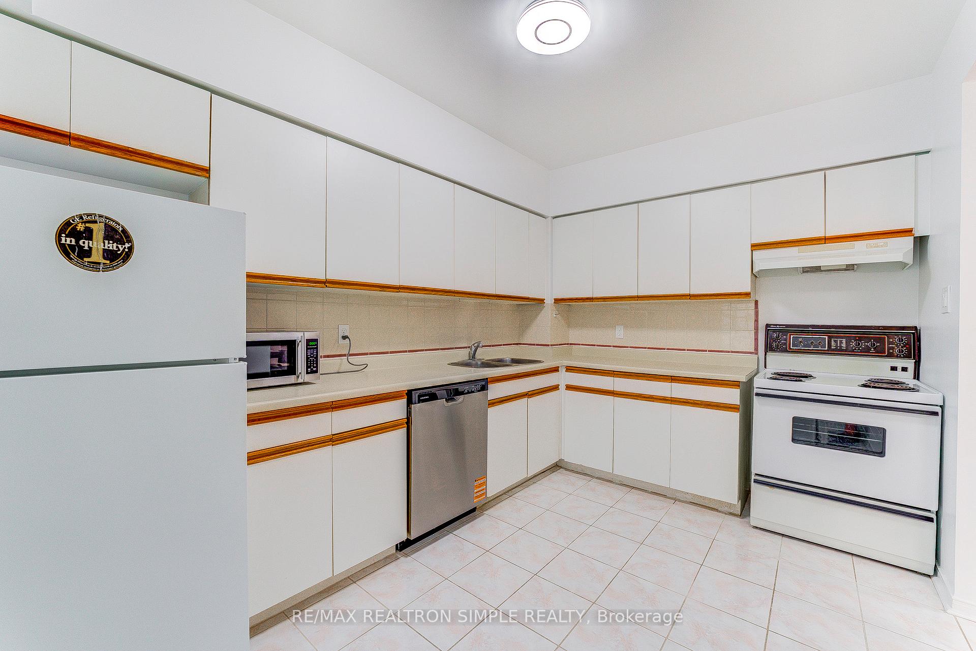 Photo 11 of Unit 202, 5800 Sheppard Avenue E, Scarborough, Malvern — HOMEH