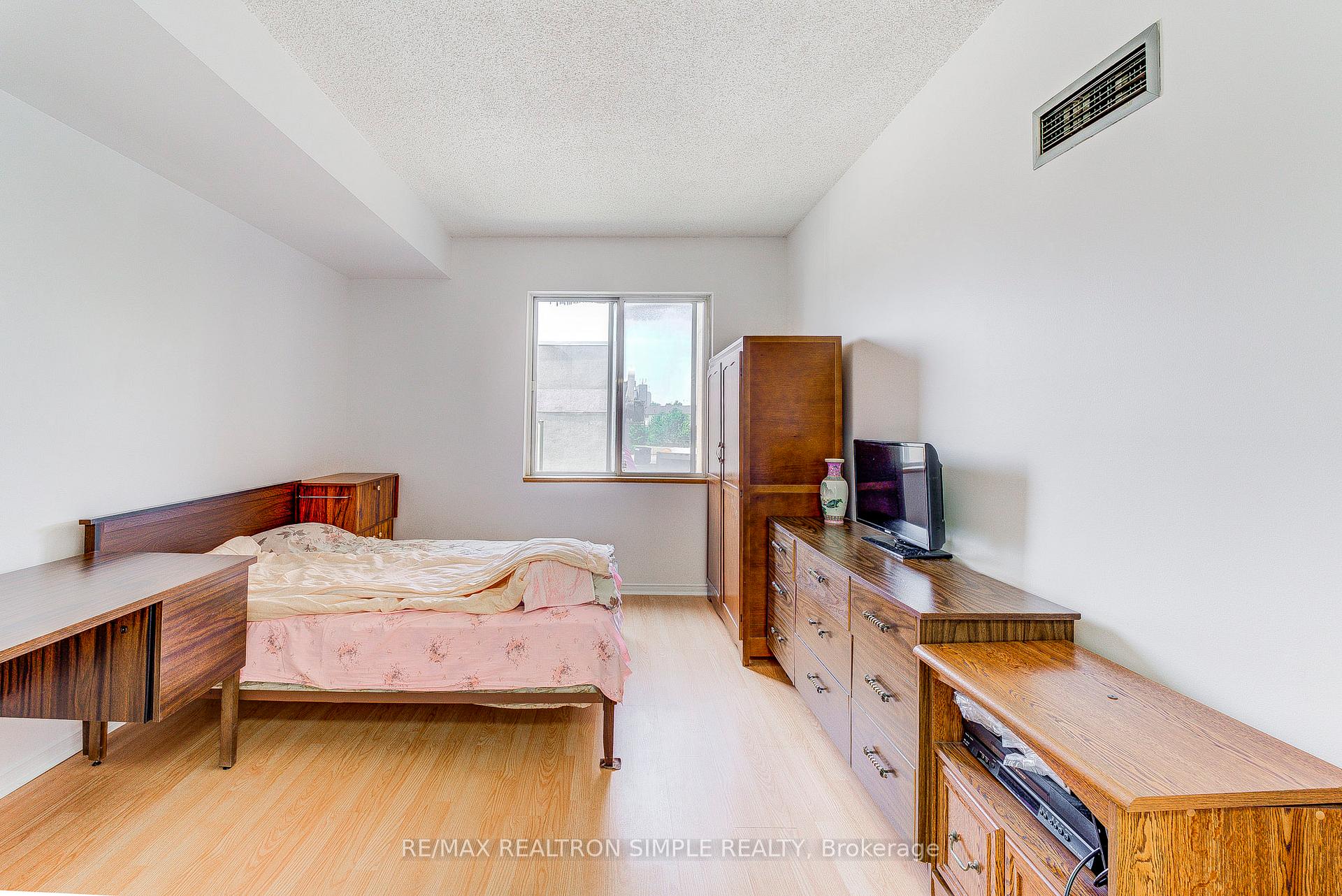Photo 13 of Unit 202, 5800 Sheppard Avenue E, Scarborough, Malvern — HOMEH
