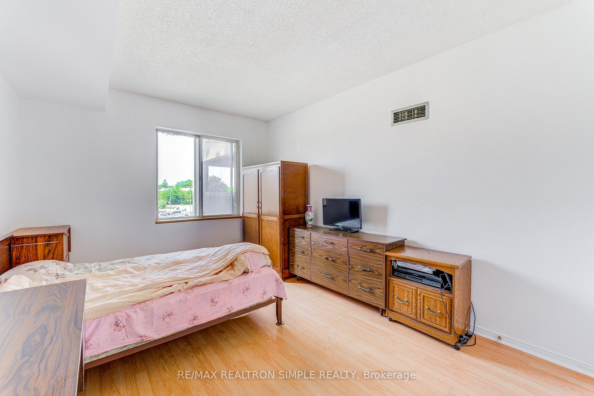 Photo 15 of Unit 202, 5800 Sheppard Avenue E, Scarborough, Malvern — HOMEH