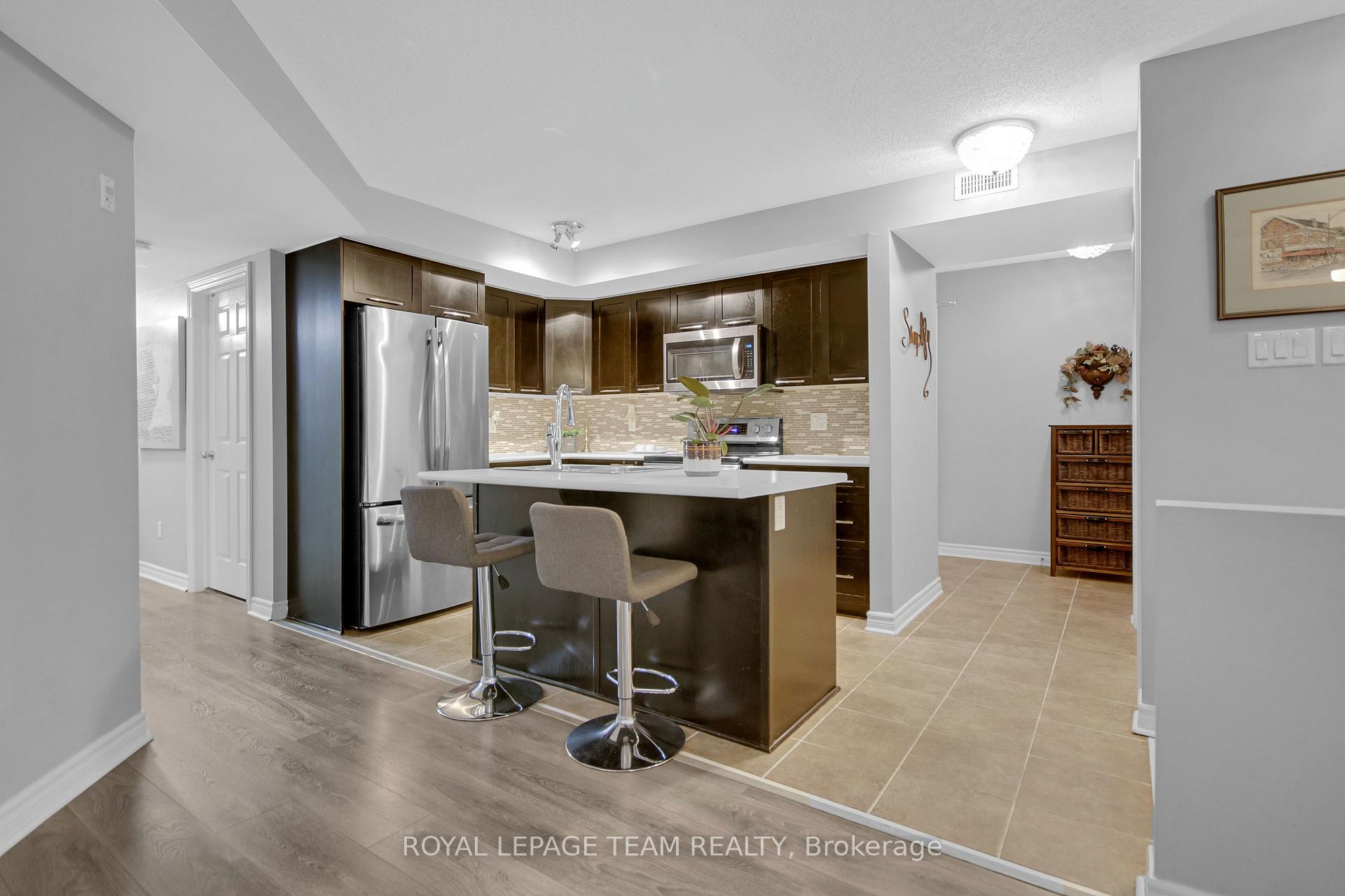 Photo 15 of Unit 2, 565 Stonefield Private, Ottawa, Barrhaven East — HOMEH