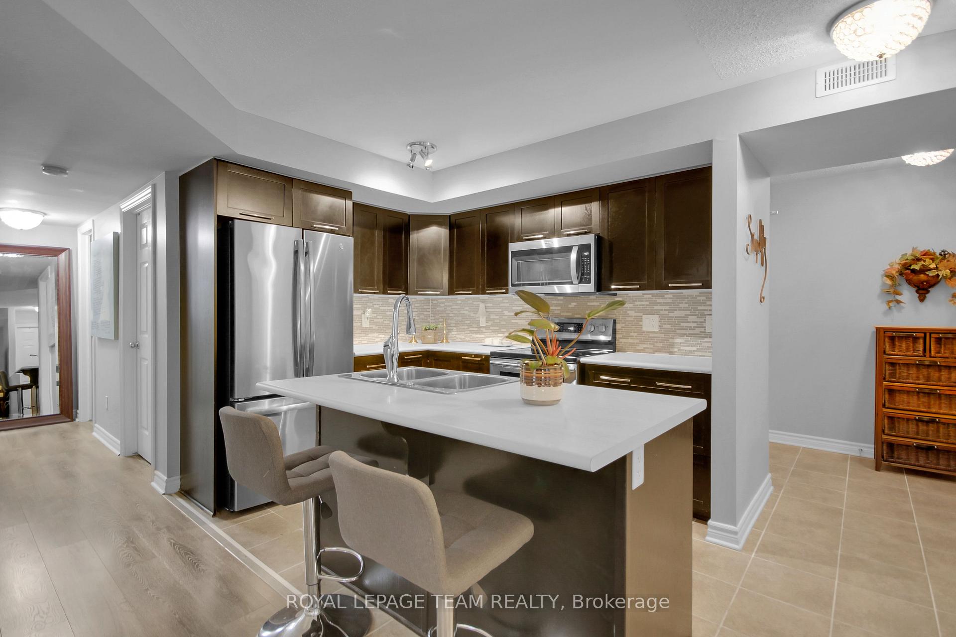 Photo 16 of Unit 2, 565 Stonefield Private, Ottawa, Barrhaven East — HOMEH