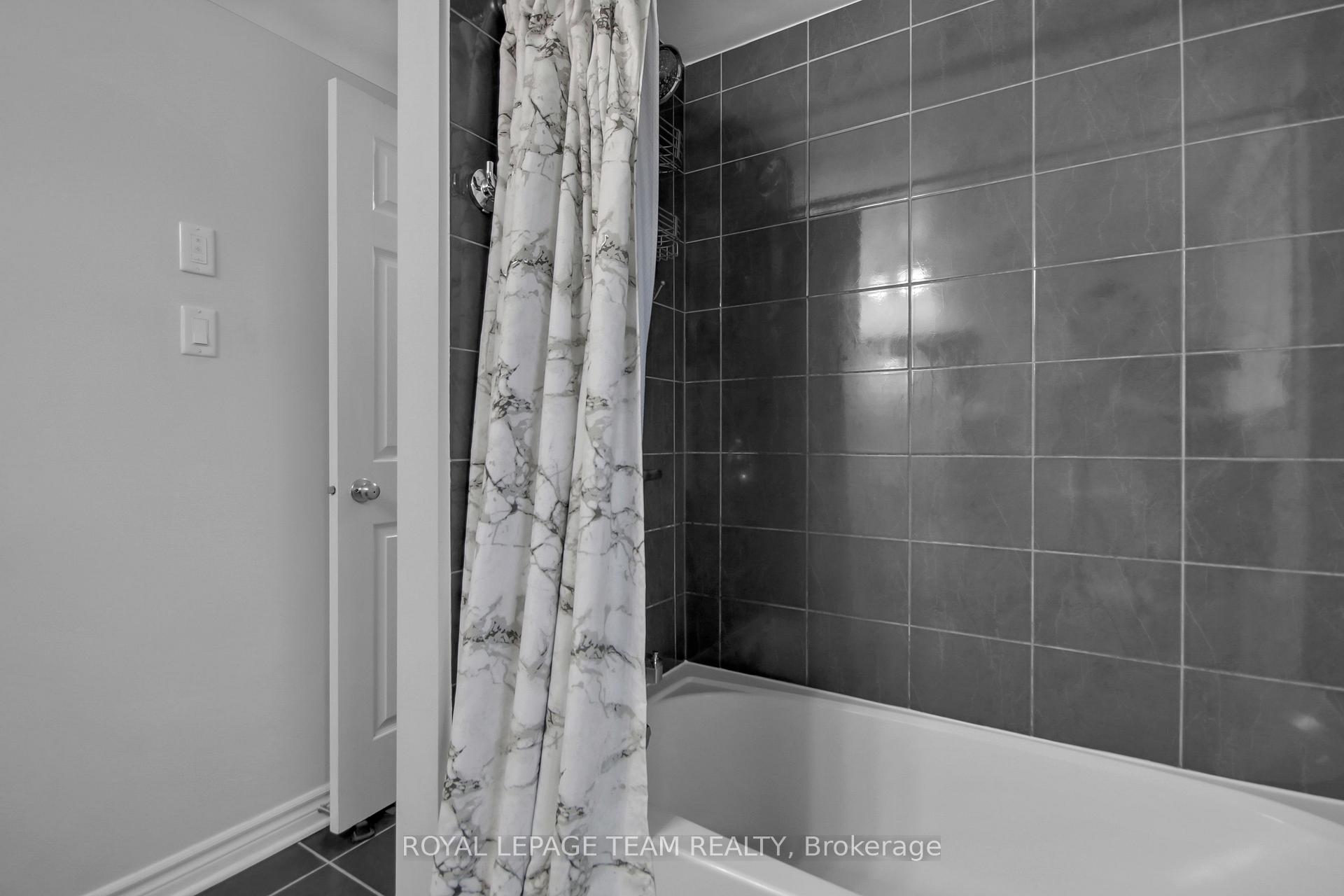 Photo 23 of Unit 2, 565 Stonefield Private, Ottawa, Barrhaven East — HOMEH