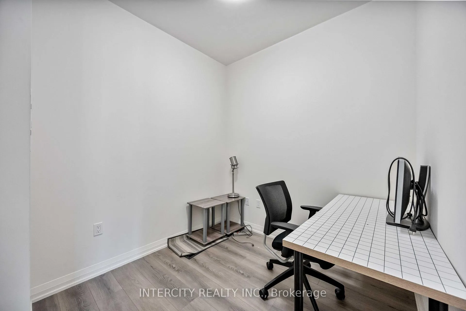 Photo 11 of Unit 523, 9000 Jane Street, Vaughan, Vellore Village — HOMEH