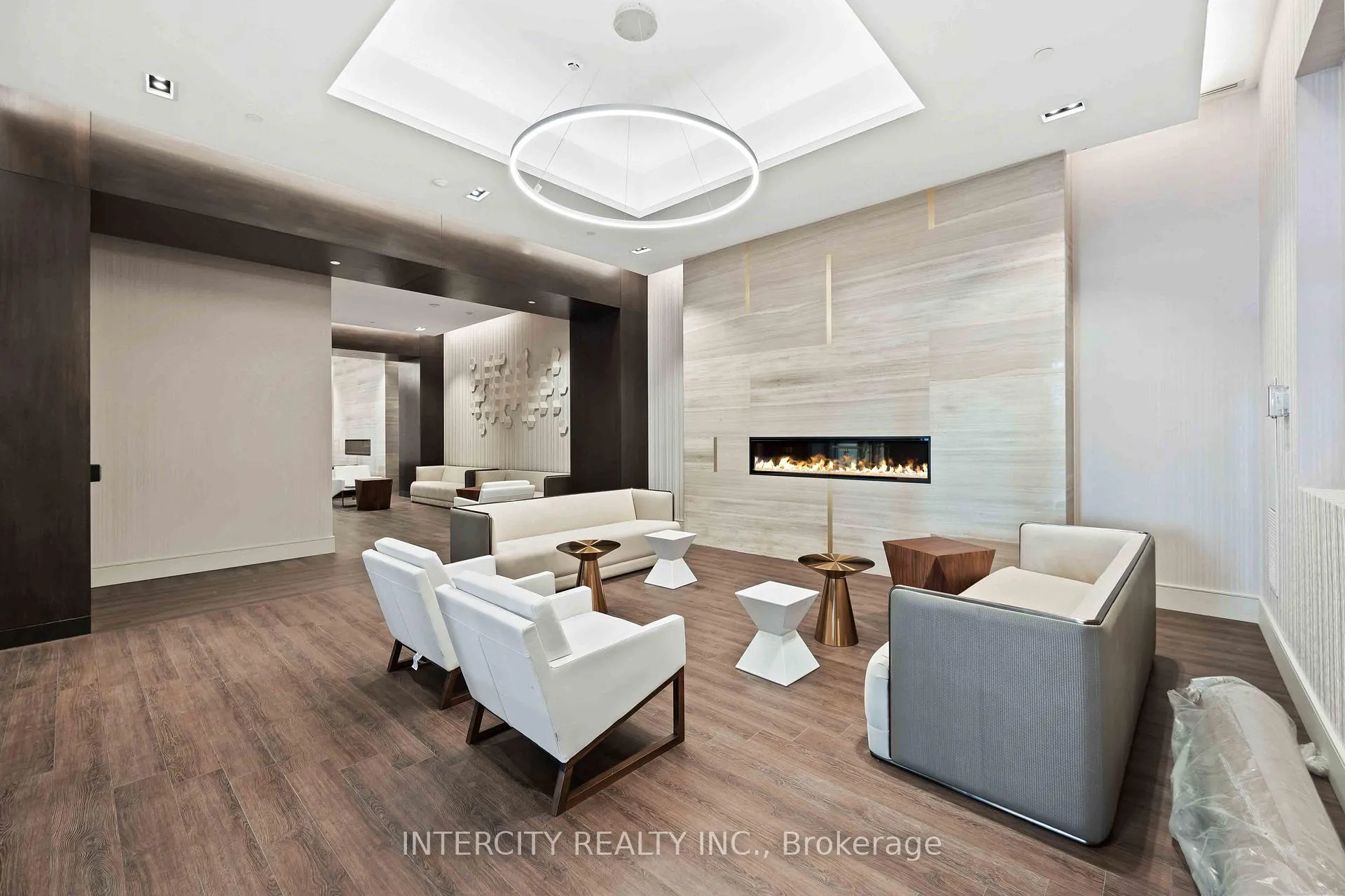 Photo 25 of Unit 523, 9000 Jane Street, Vaughan, Vellore Village — HOMEH