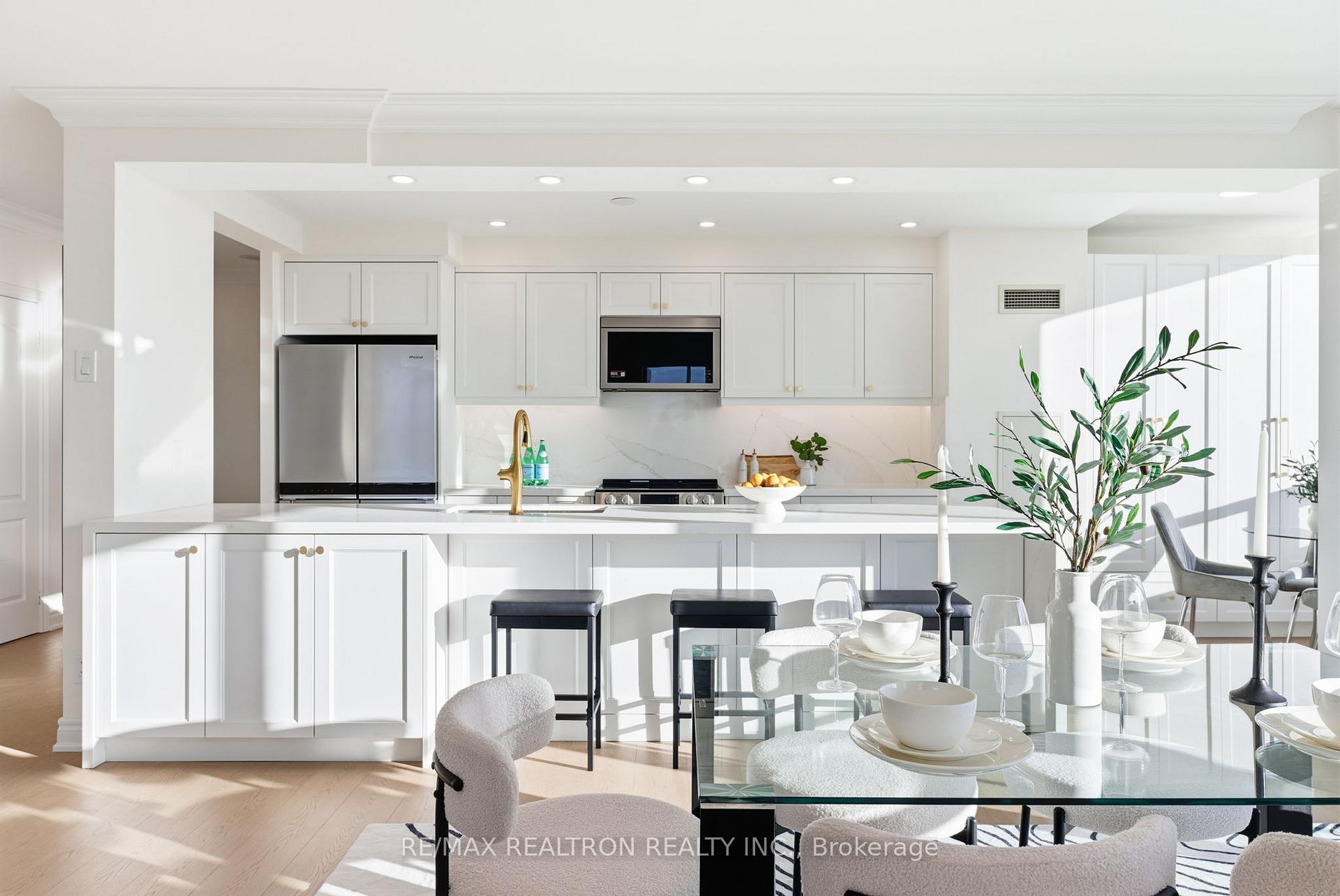 Photo 1 of Unit 1206, 88 Promenade Circle, Vaughan, Brownridge — HOMEH