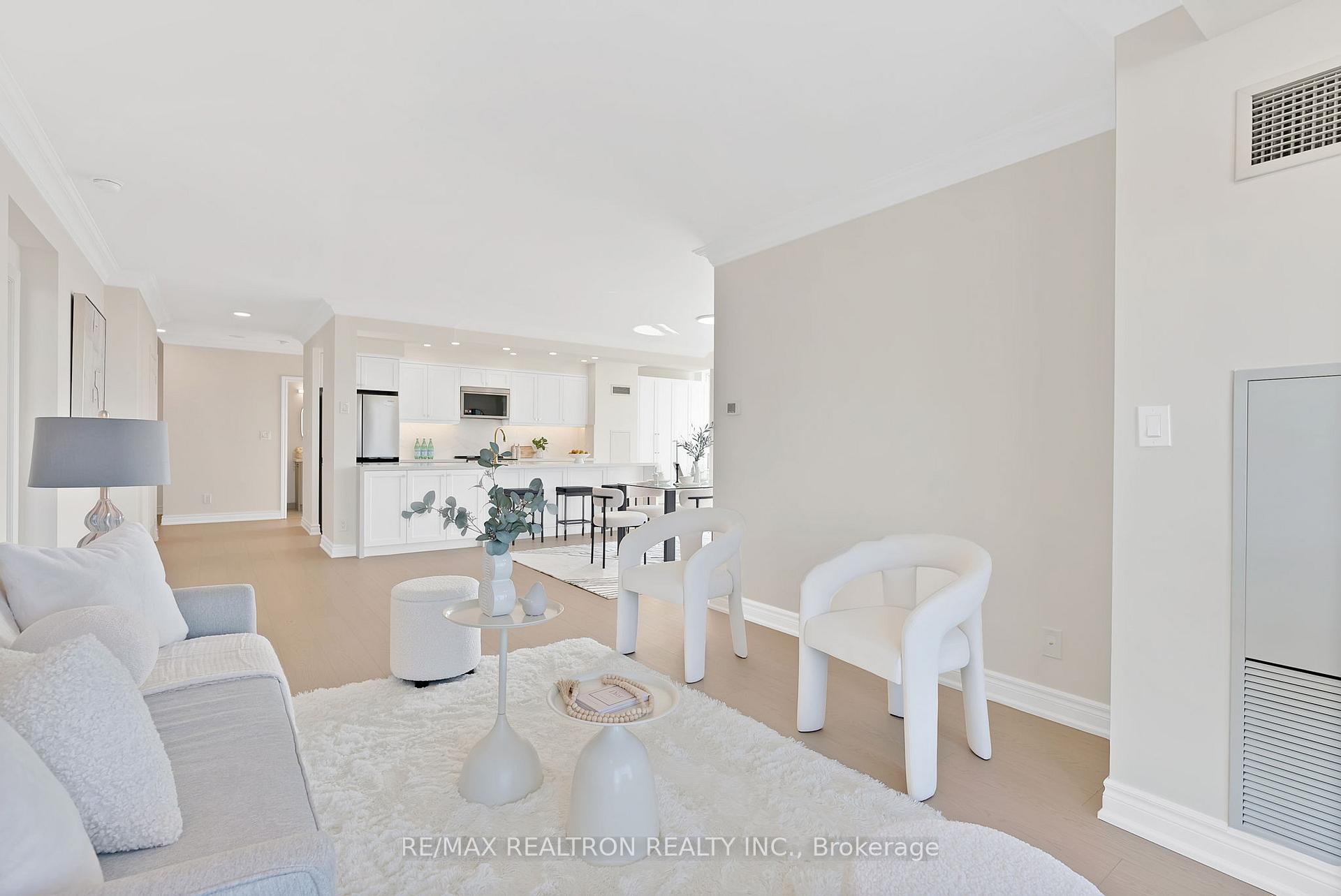 Photo 16 of Unit 1206, 88 Promenade Circle, Vaughan, Brownridge — HOMEH