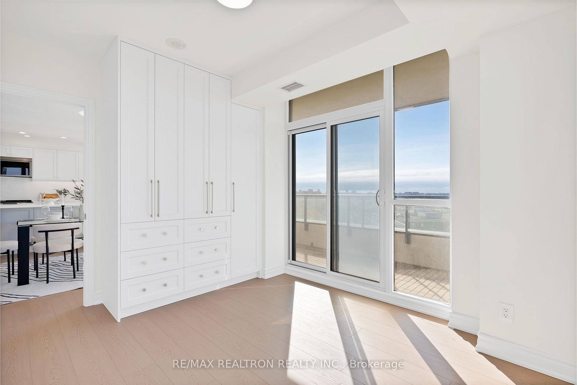 Photo 29 of Unit 1206, 88 Promenade Circle, Vaughan, Brownridge — HOMEH