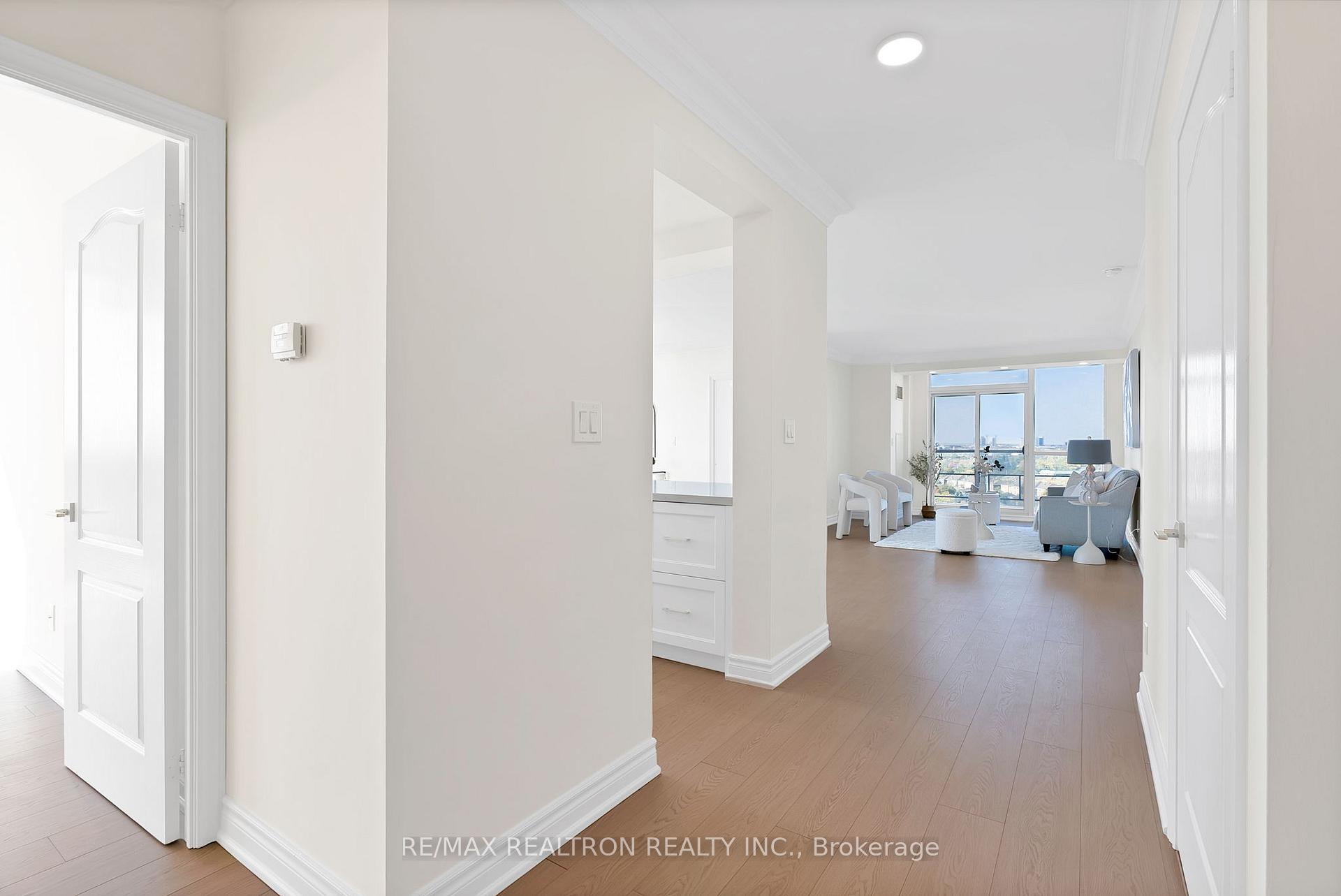 Photo 32 of Unit 1206, 88 Promenade Circle, Vaughan, Brownridge — HOMEH
