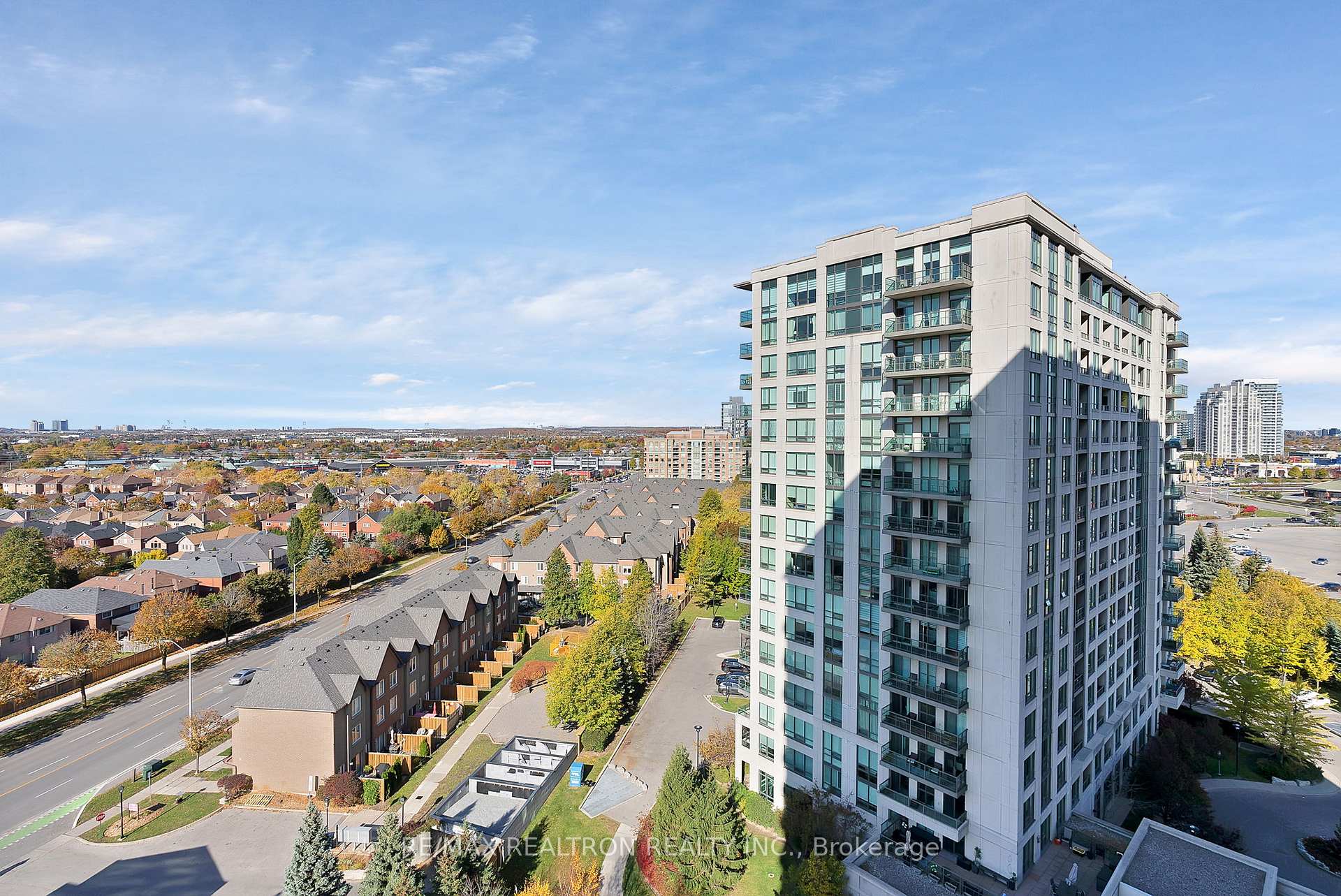 Photo 38 of Unit 1206, 88 Promenade Circle, Vaughan, Brownridge — HOMEH