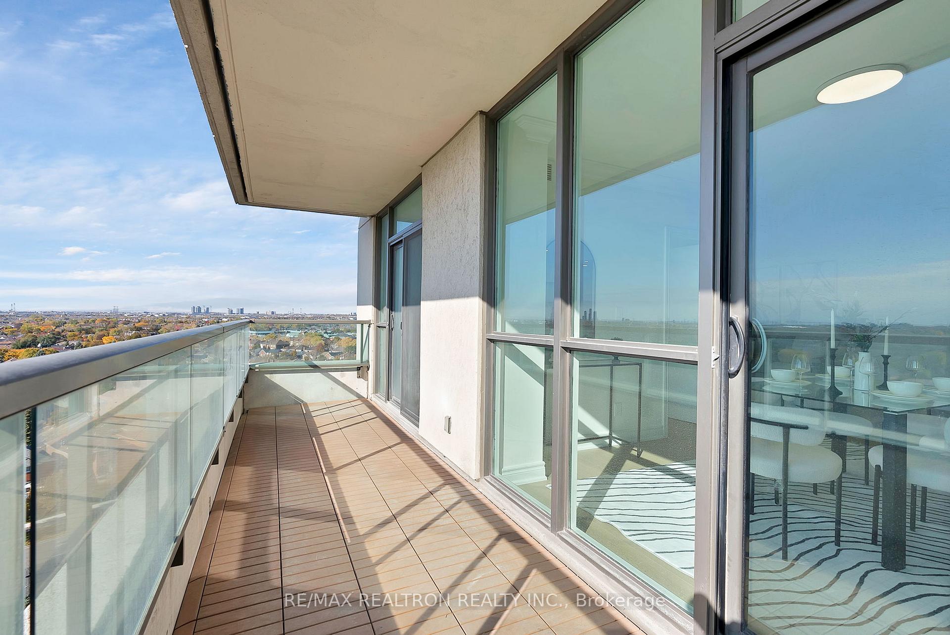 Photo 39 of Unit 1206, 88 Promenade Circle, Vaughan, Brownridge — HOMEH