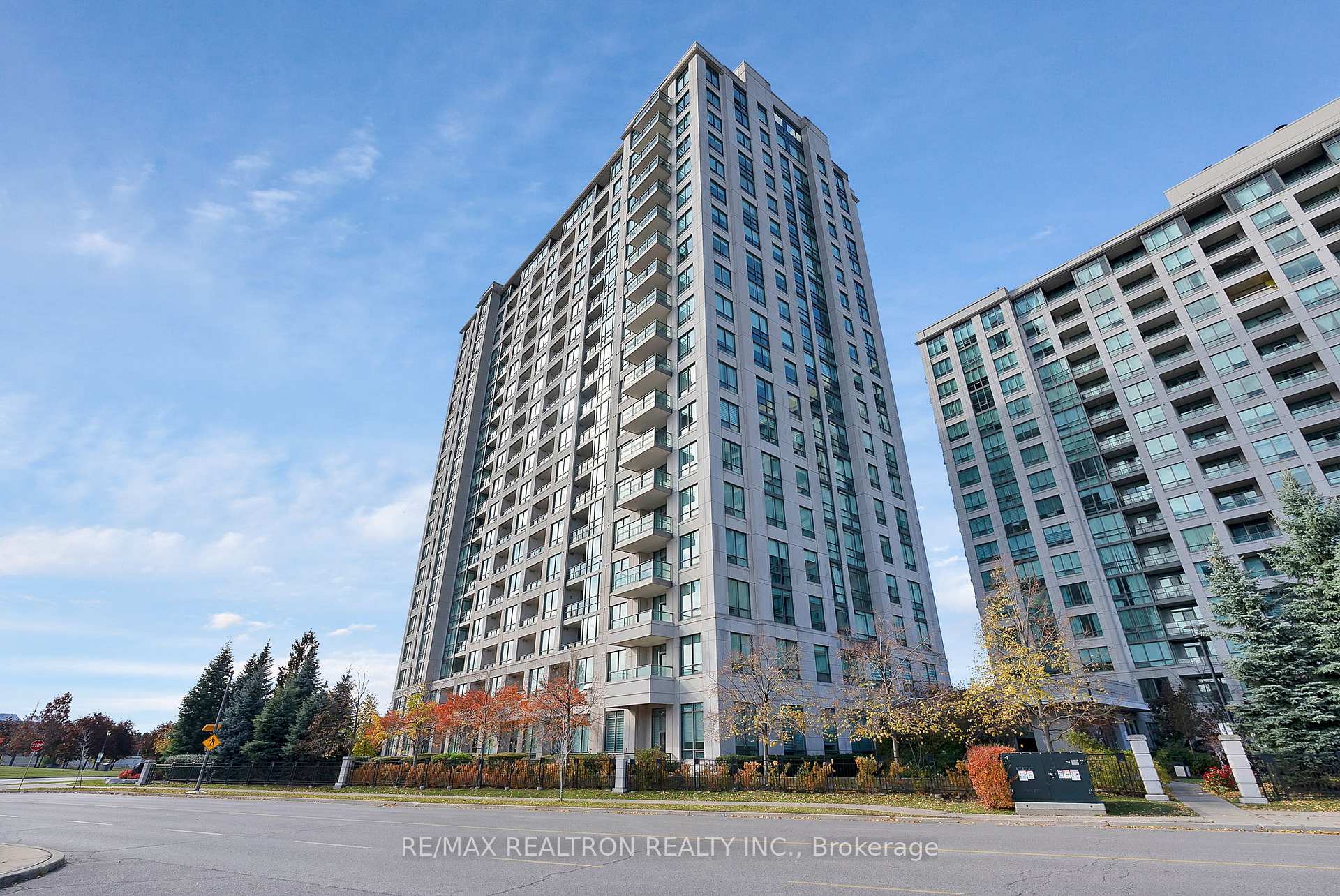 Photo 48 of Unit 1206, 88 Promenade Circle, Vaughan, Brownridge — HOMEH