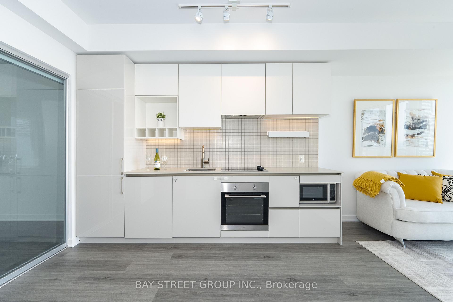 Photo 10 of Unit 3208, 5 Buttermill Avenue, Vaughan, Vaughan Corporate Centre — HOMEH